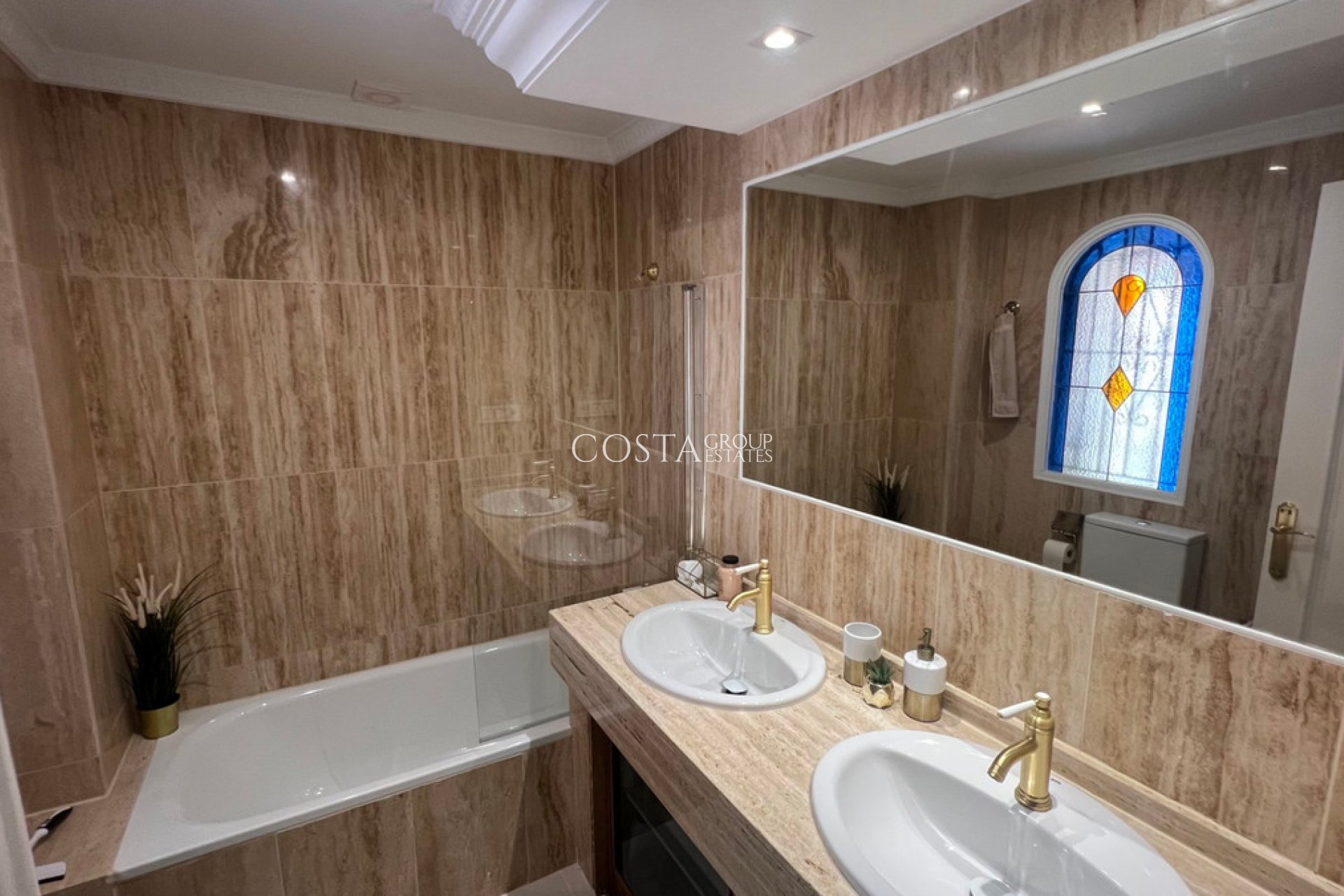 Resale - Villa -
Algorfa - Algorfa Centro