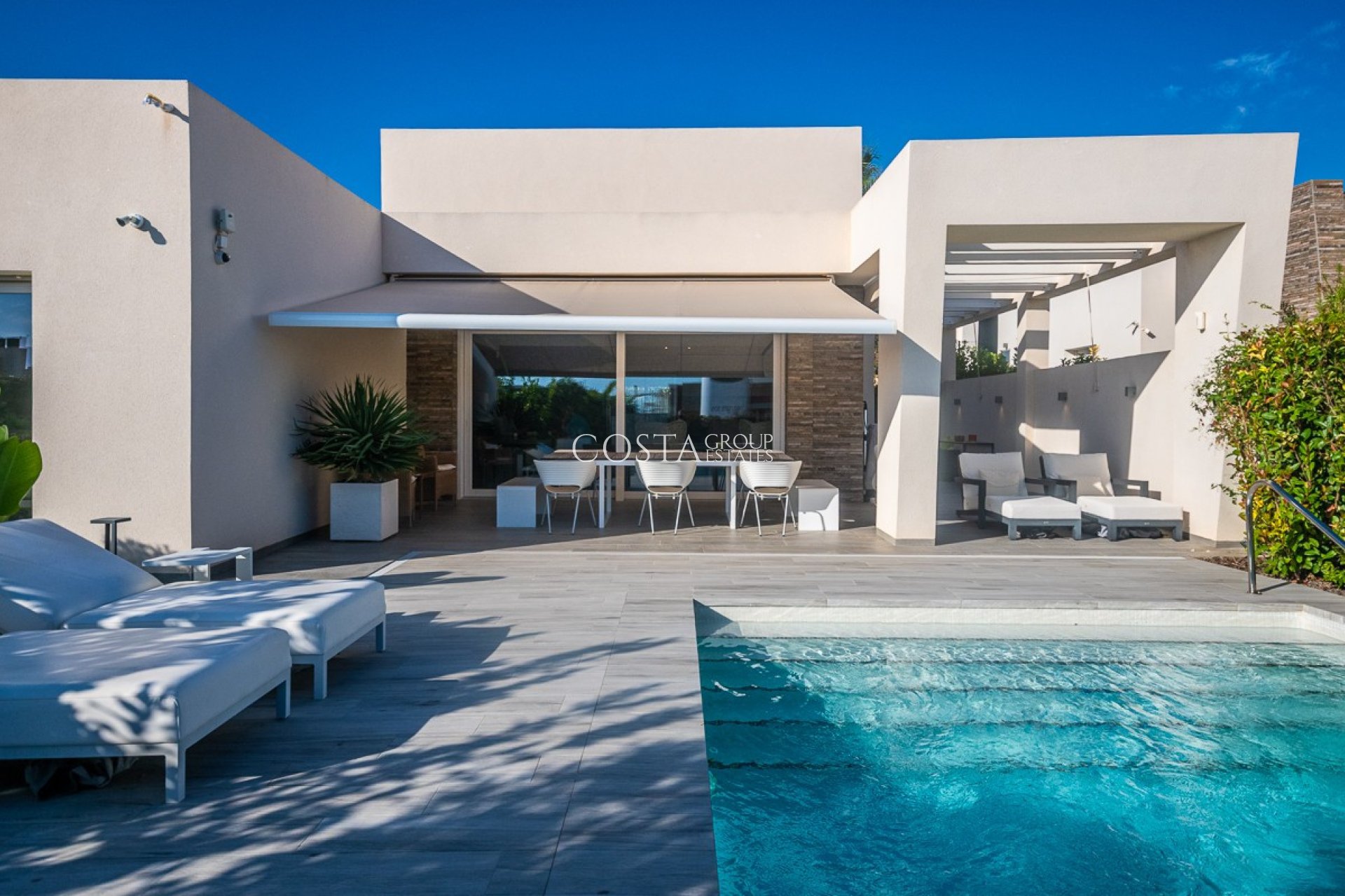 Resale - Villa -
Algorfa - Algorfa Centro