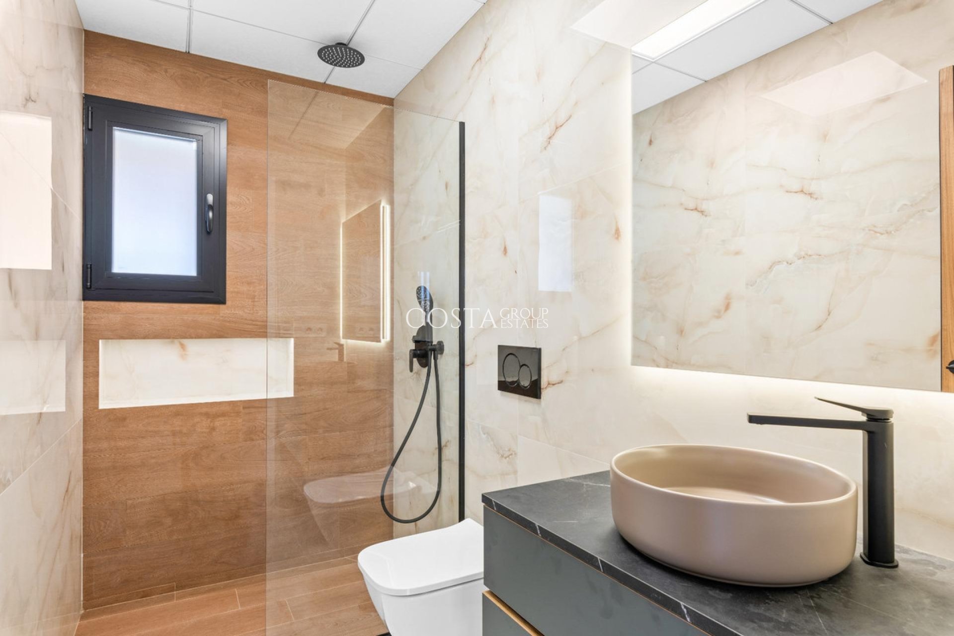 Resale - Villa -
Algorfa - Algorfa Centro