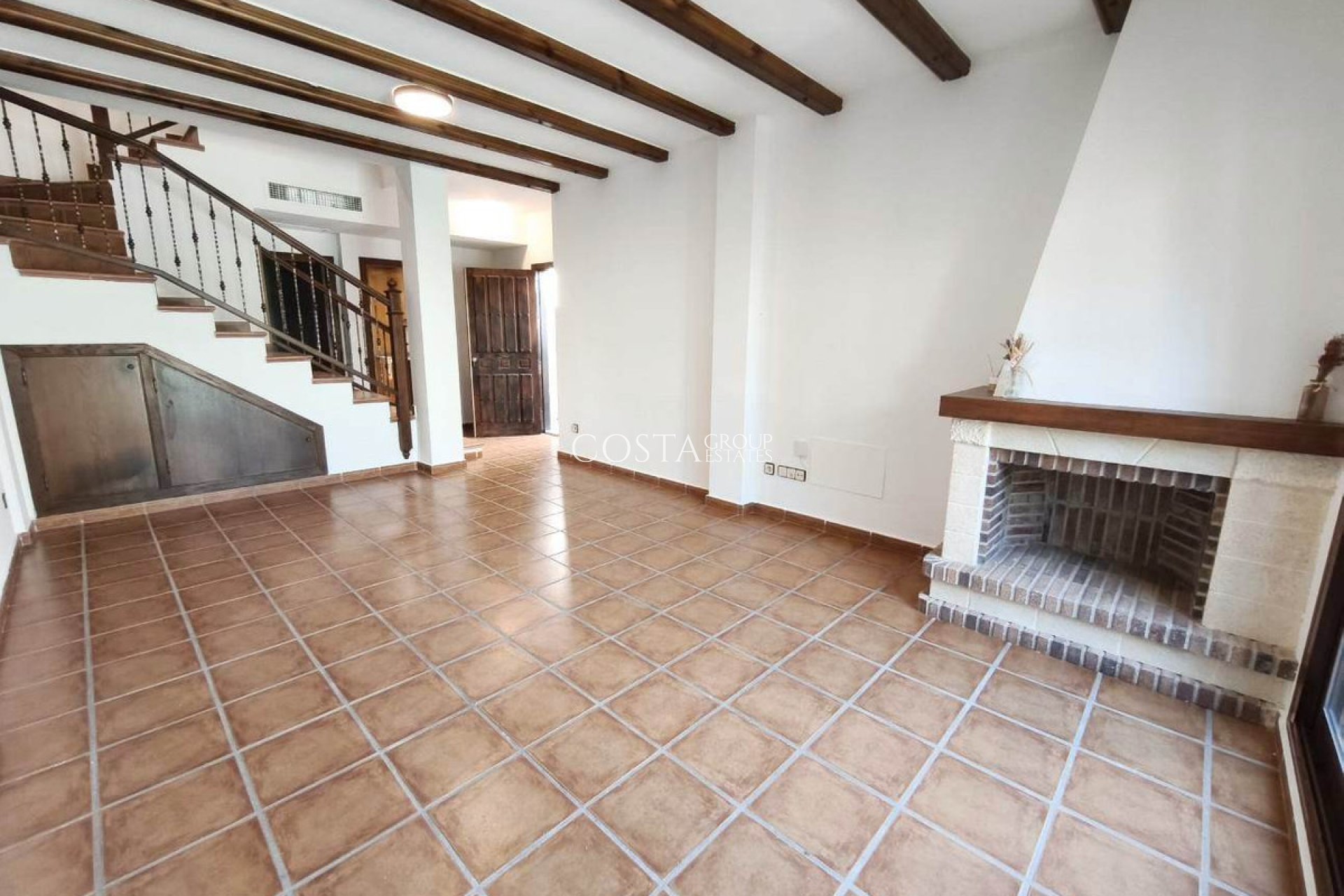 Resale - Villa -
Algorfa - Algorfa Centro