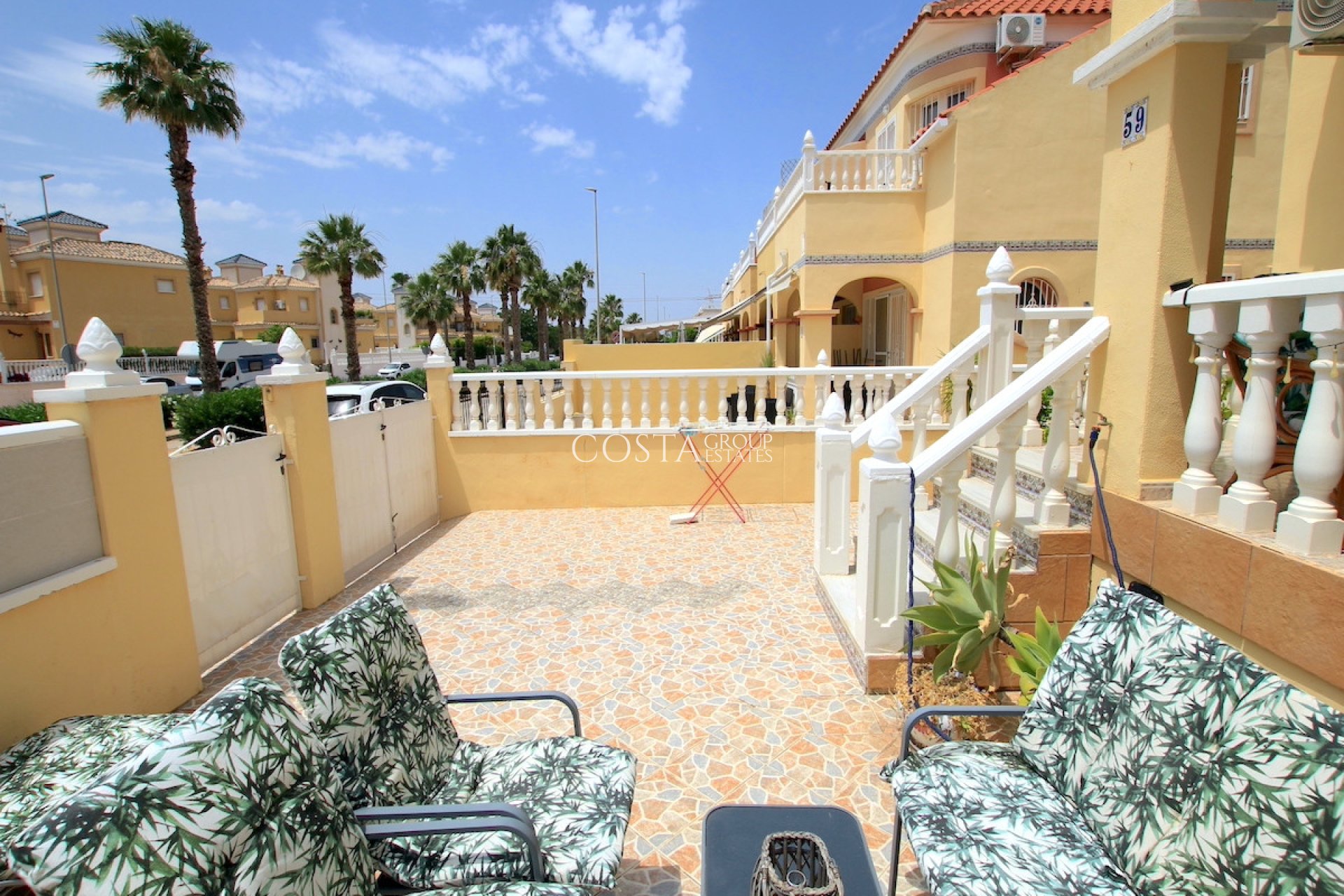 Resale - Villa -
Algorfa - Algorfa Centro