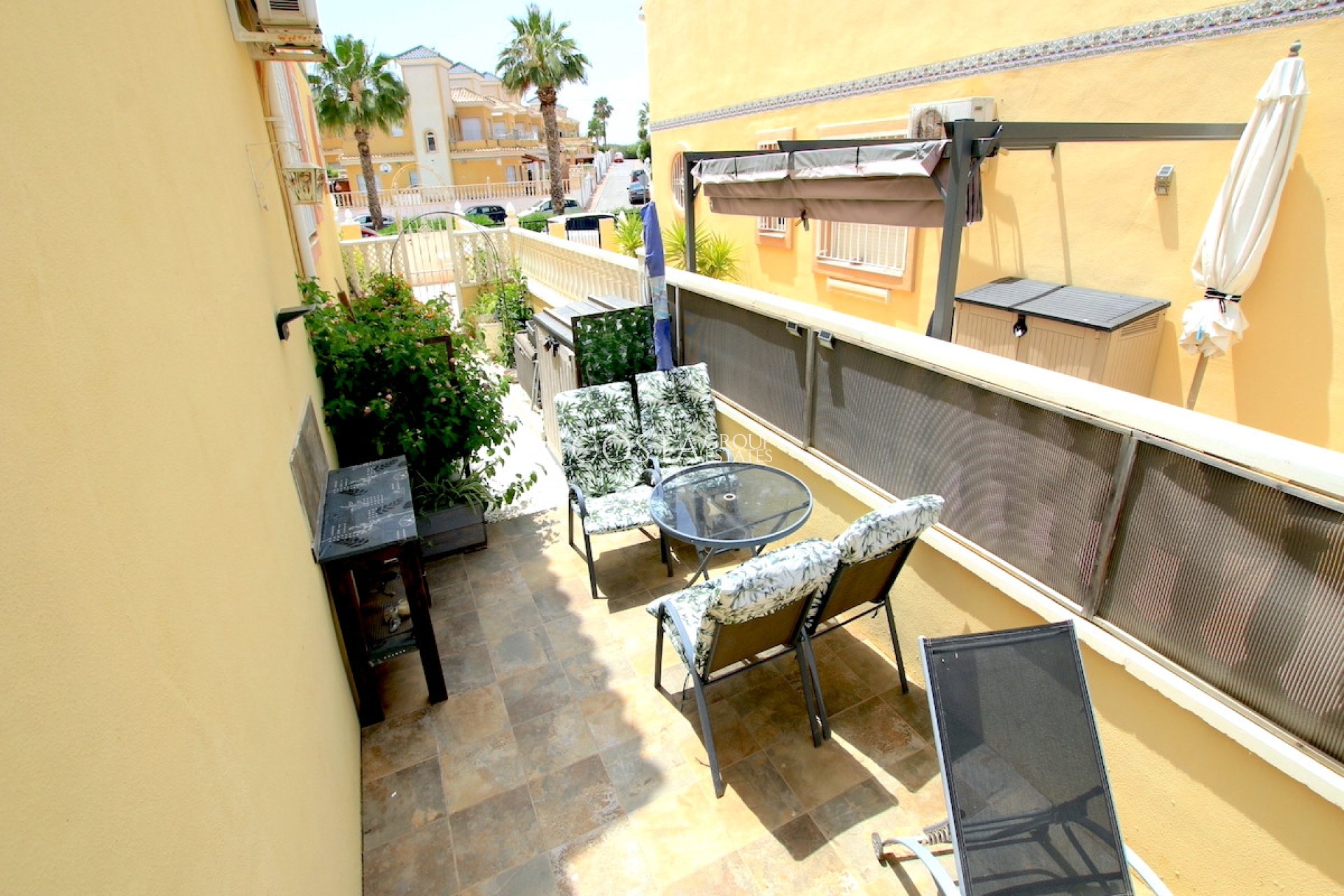 Resale - Villa -
Algorfa - Algorfa Centro