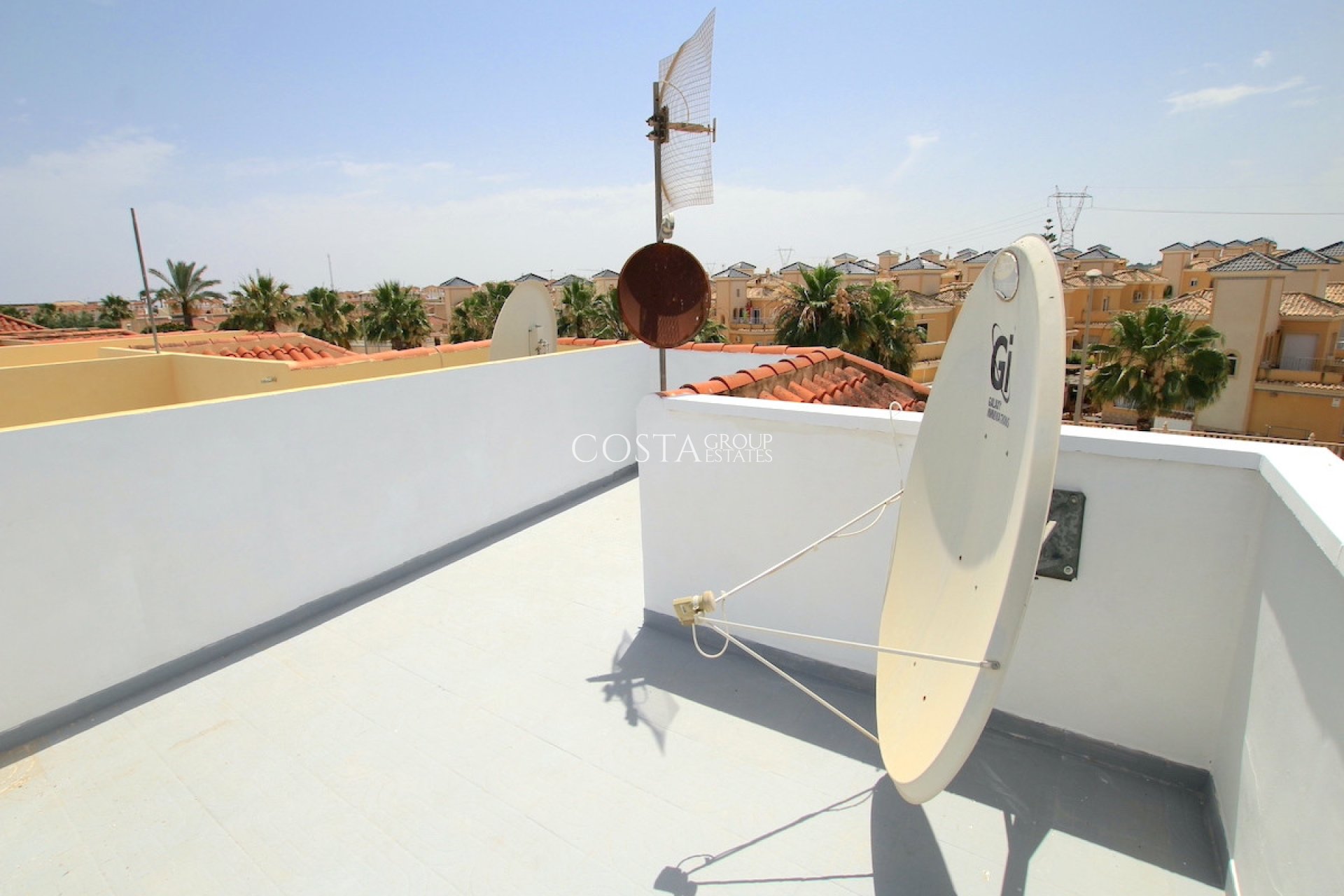 Resale - Villa -
Algorfa - Algorfa Centro