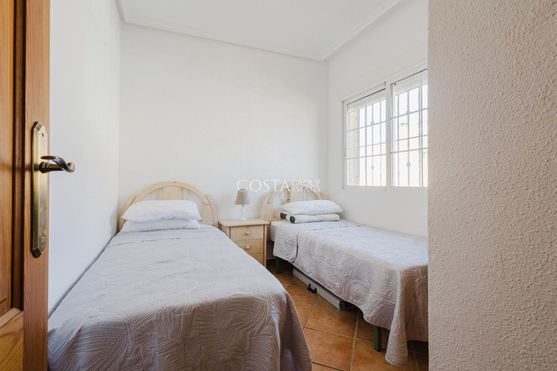 Resale - Villa -
Algorfa - Algorfa Centro