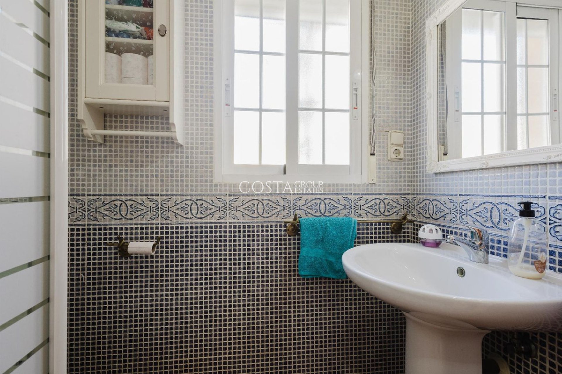 Resale - Villa -
Algorfa - Algorfa Centro