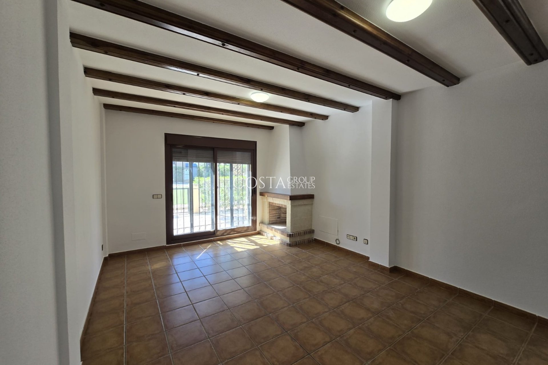 Resale - Villa -
Algorfa - La Finca Golf Resort