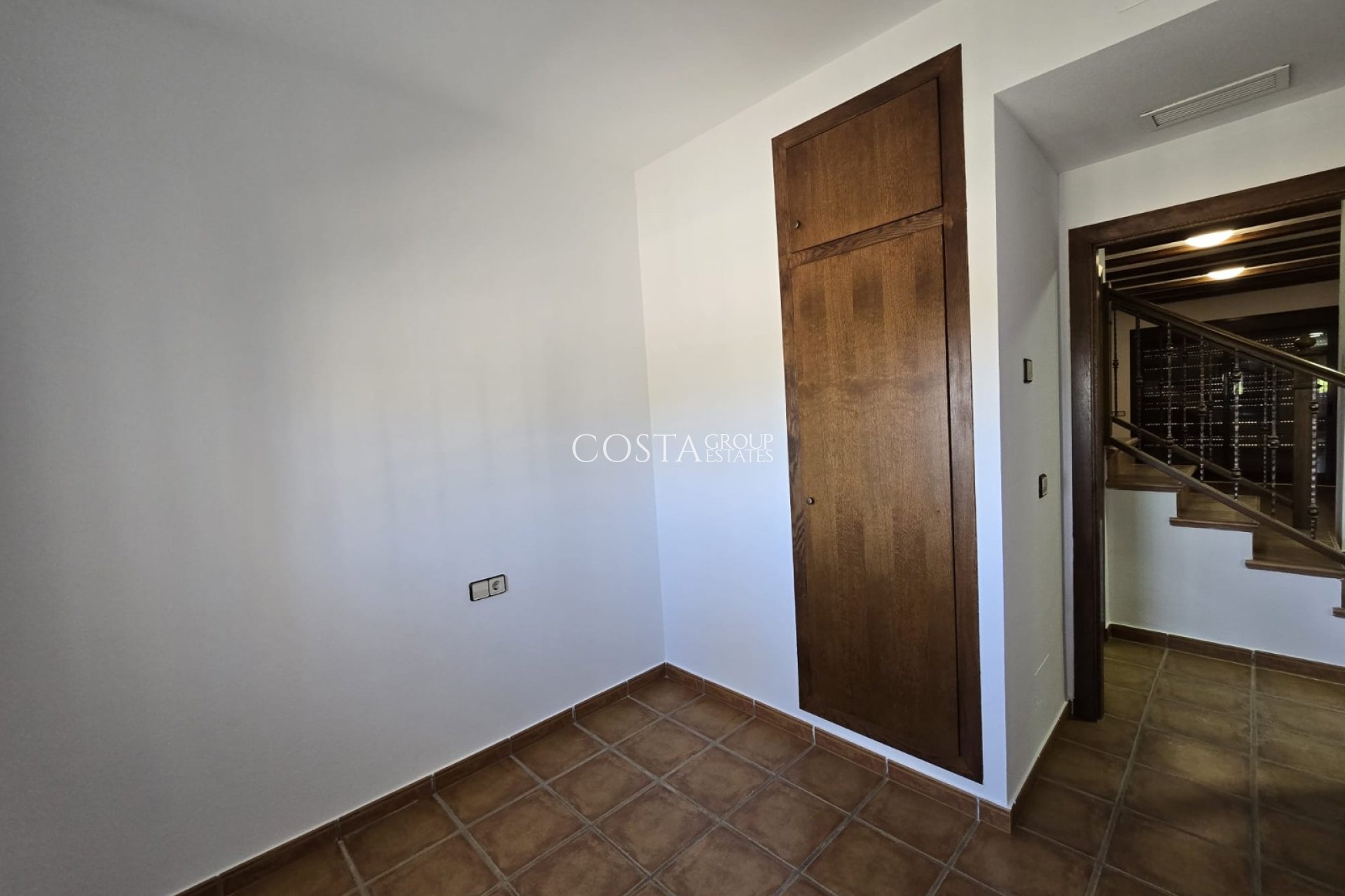 Resale - Villa -
Algorfa - La Finca Golf Resort
