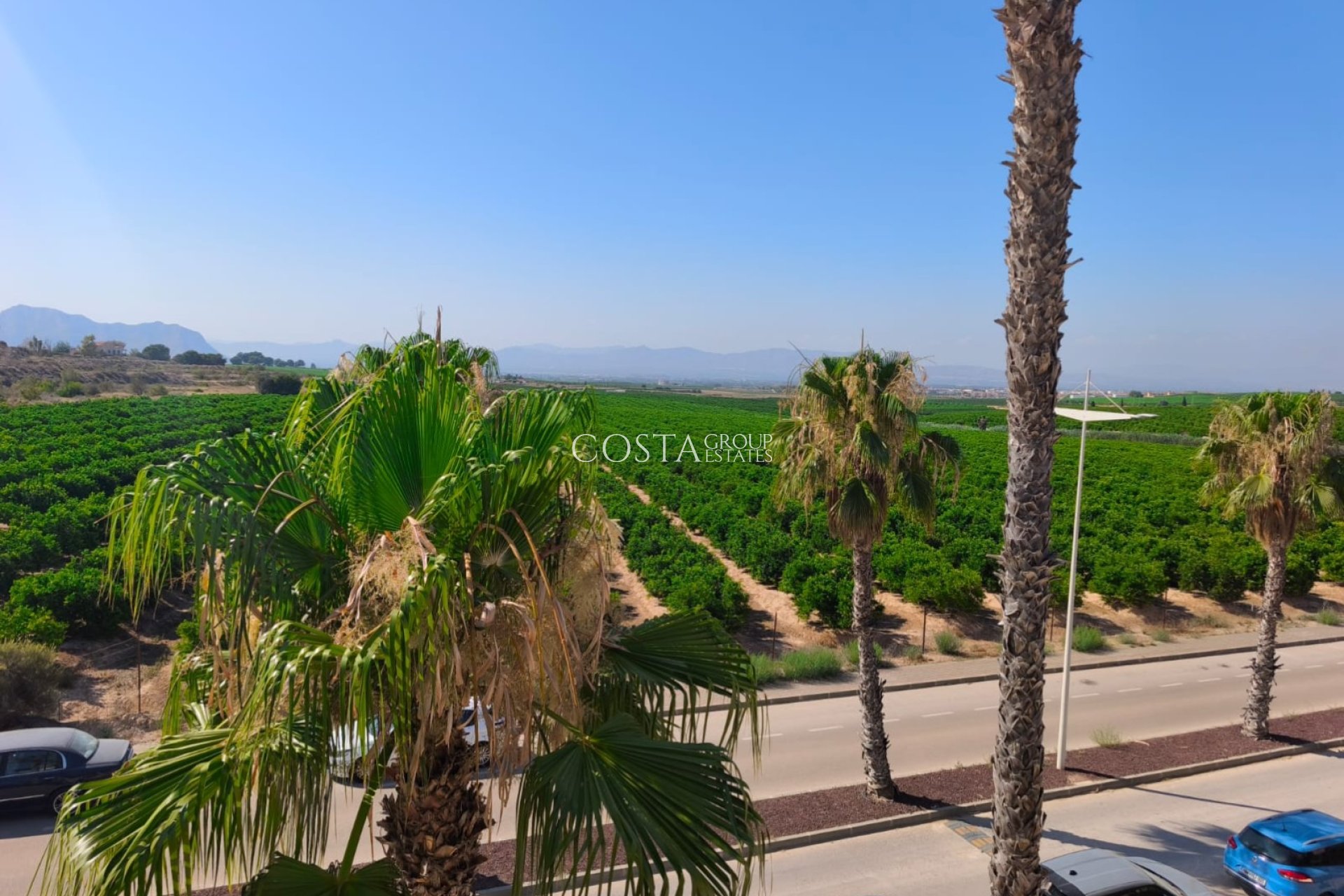 Resale - Villa -
Algorfa - La Finca Golf Resort