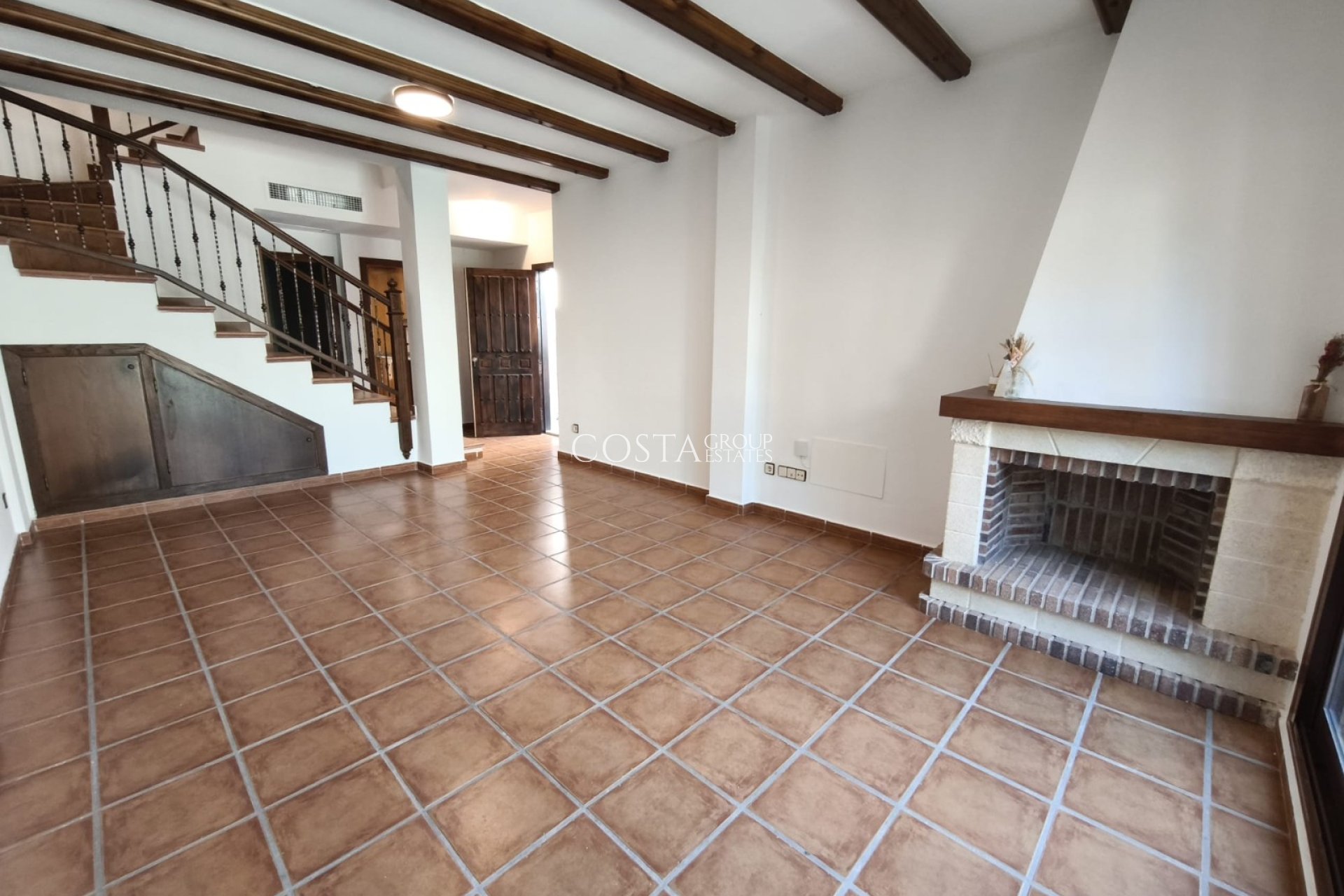 Resale - Villa -
Algorfa - La Finca Golf Resort