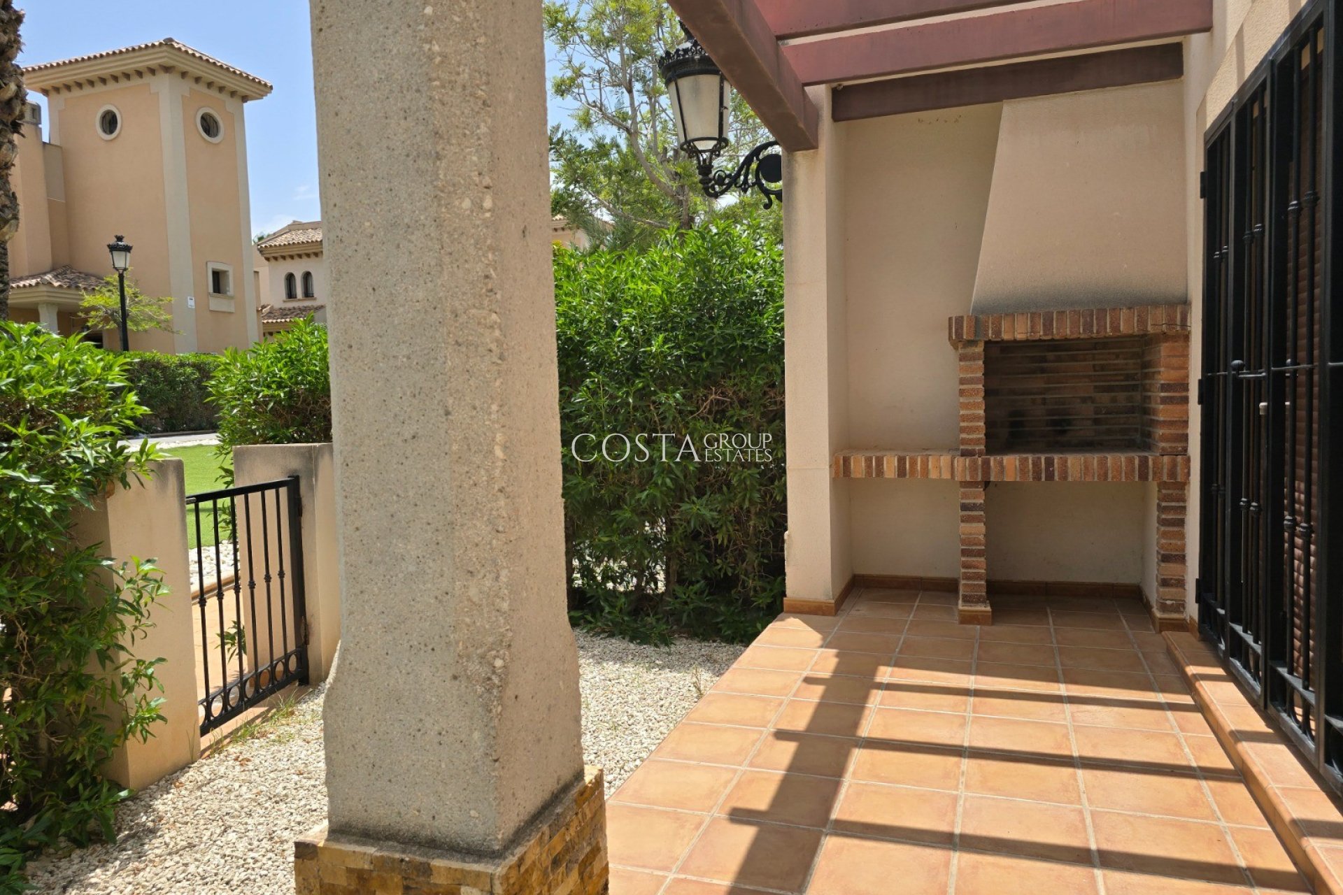 Resale - Villa -
Algorfa - La Finca Golf Resort