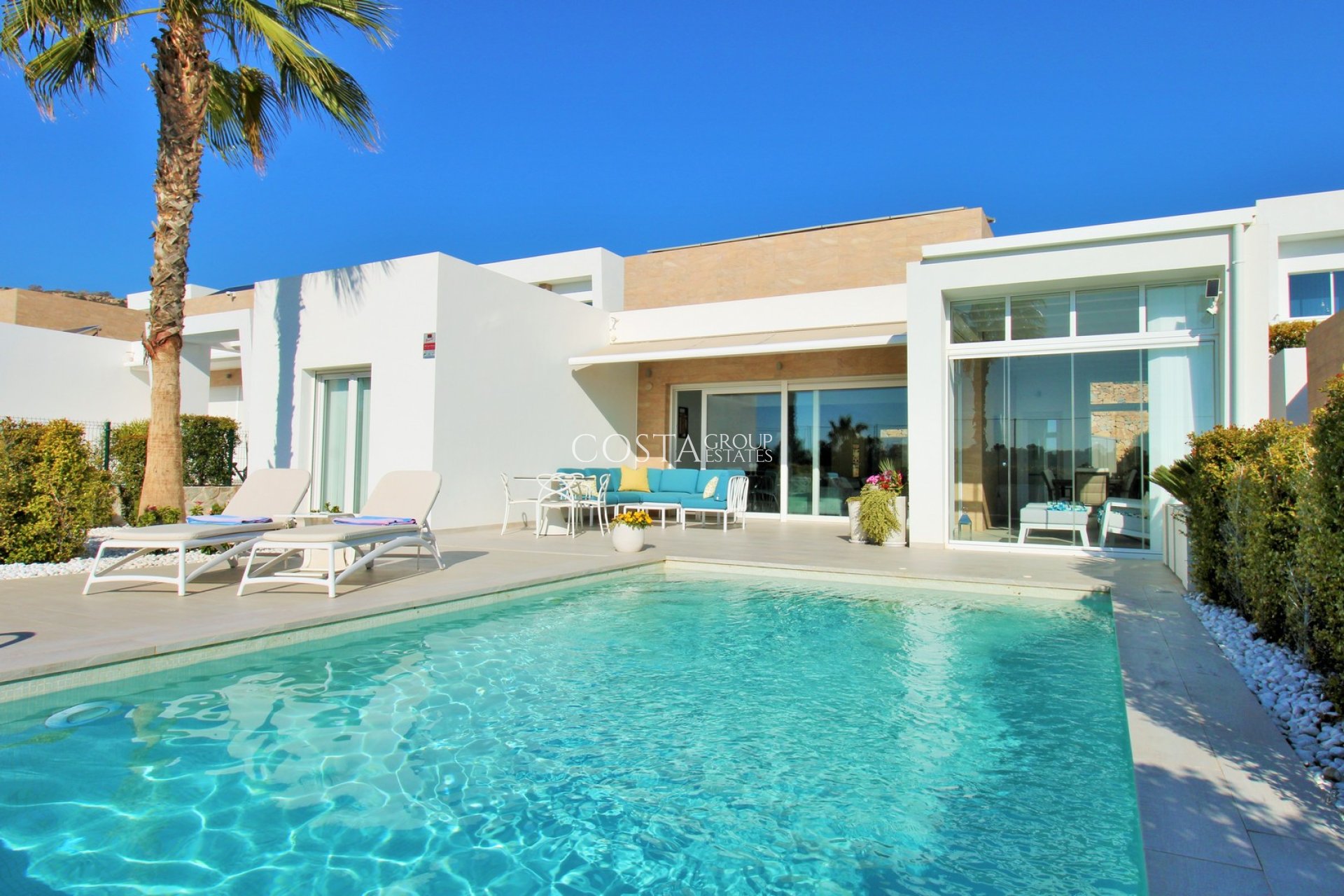 Resale - Villa -
Algorfa - La finca Golf