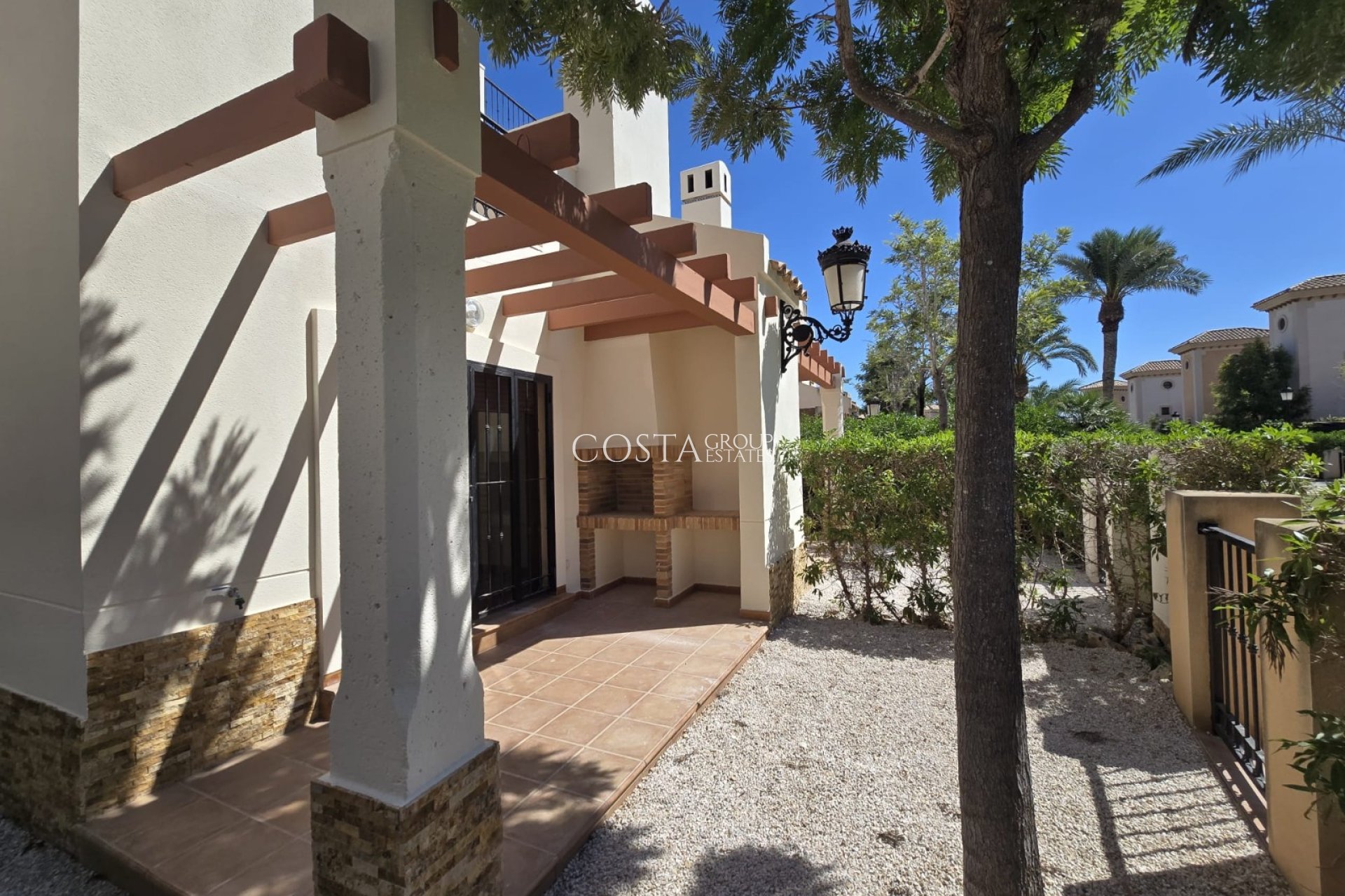 Resale - Villa -
Algorfa - La finca Golf