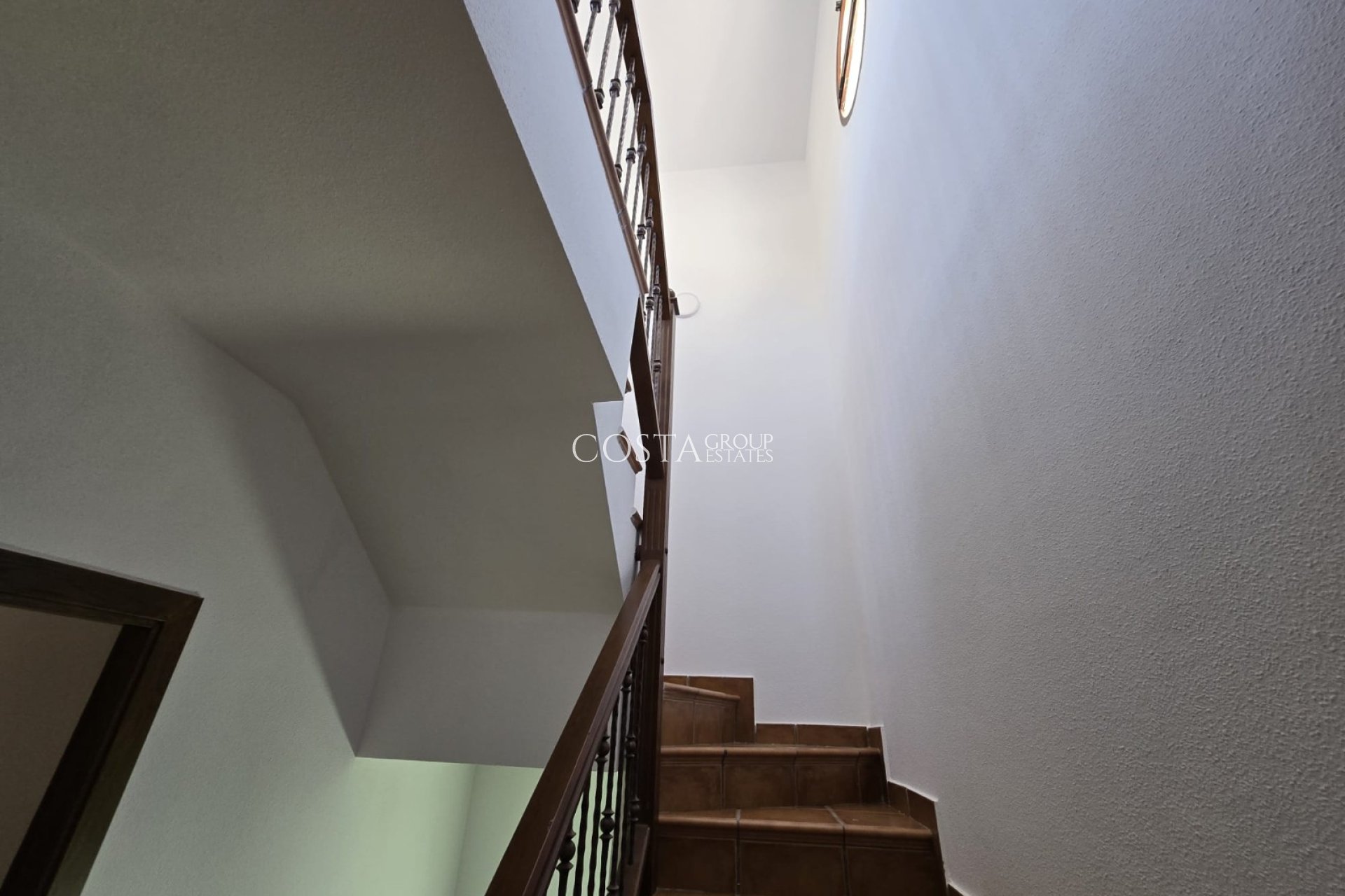 Resale - Villa -
Algorfa - La finca Golf