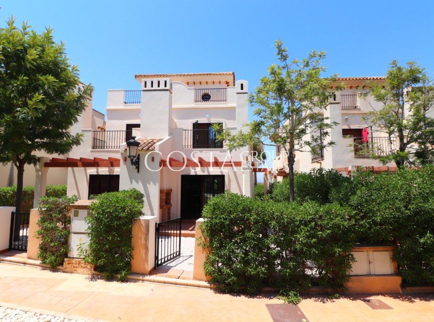 Resale - Villa -
Algorfa - La finca Golf