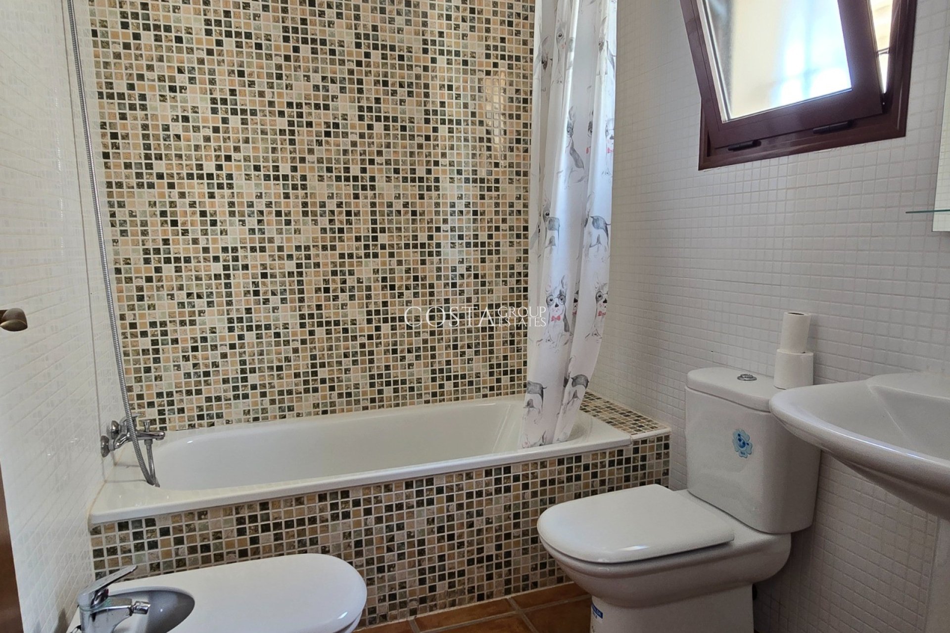 Resale - Villa -
Algorfa - La finca Golf