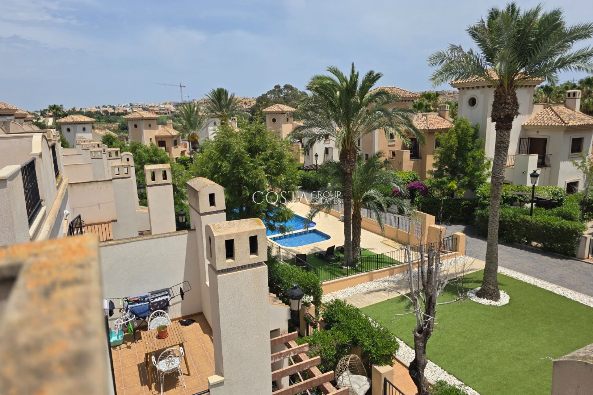 Resale - Villa -
Algorfa - La finca Golf