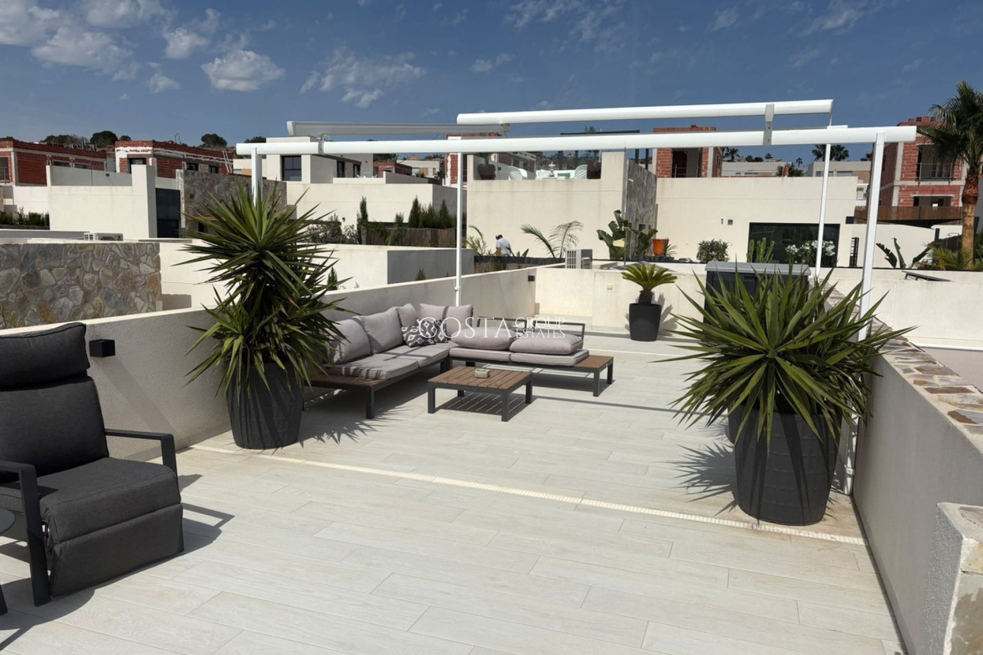Resale - Villa -
Algorfa - La Finca Golf