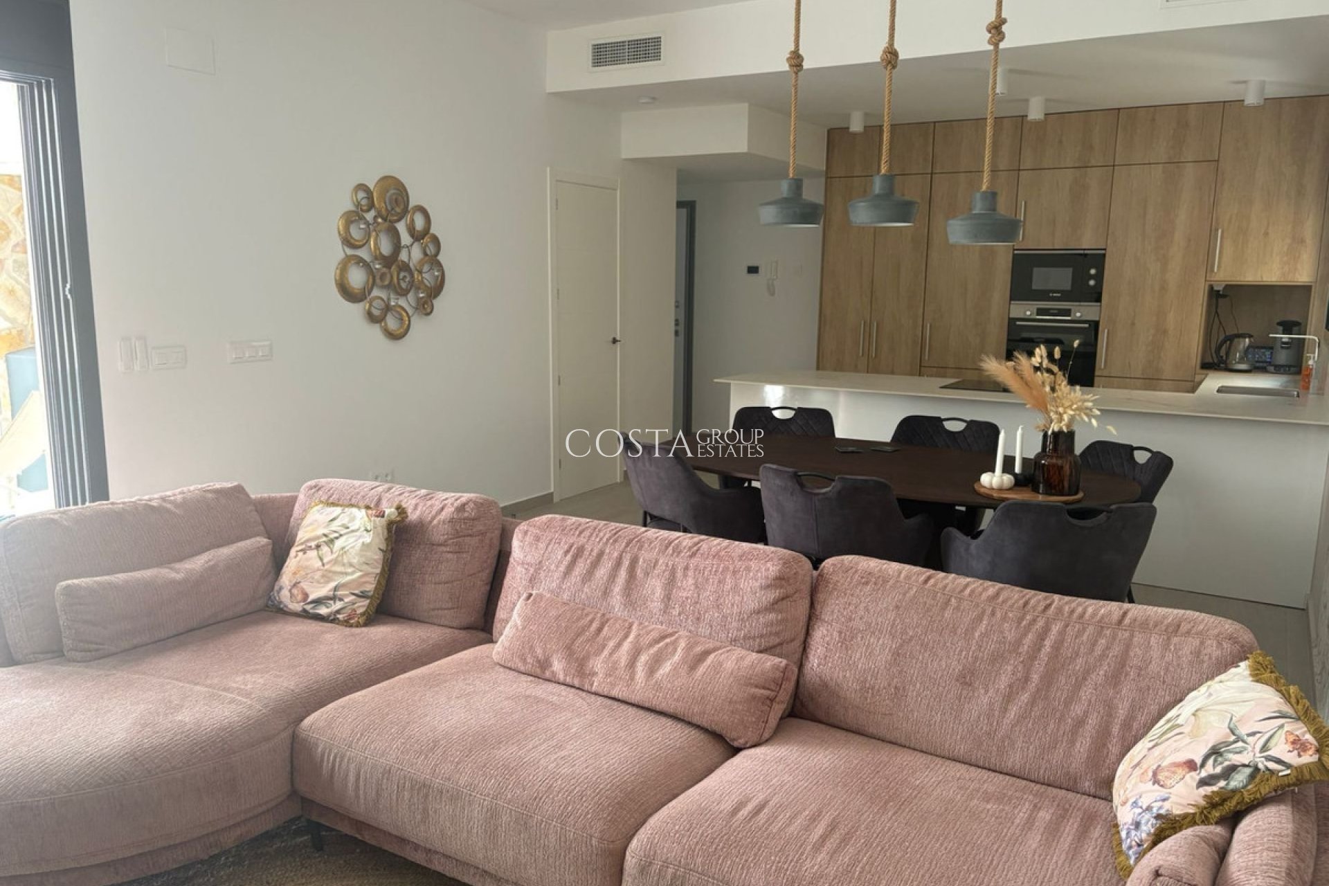 Resale - Villa -
Algorfa - La Finca Golf