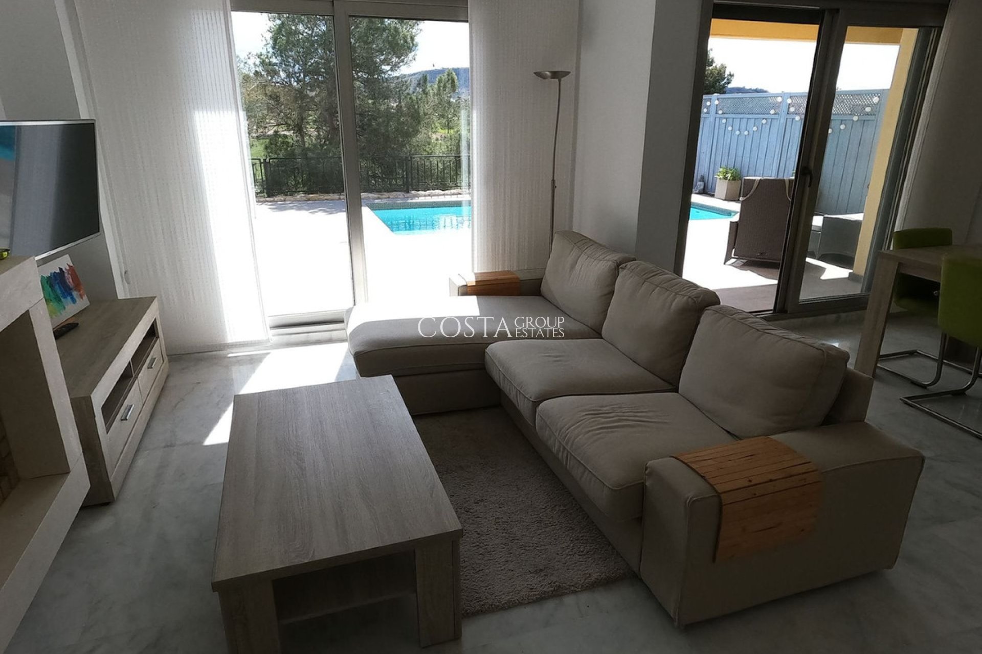 Resale - Villa -
Algorfa - La Finca Golf