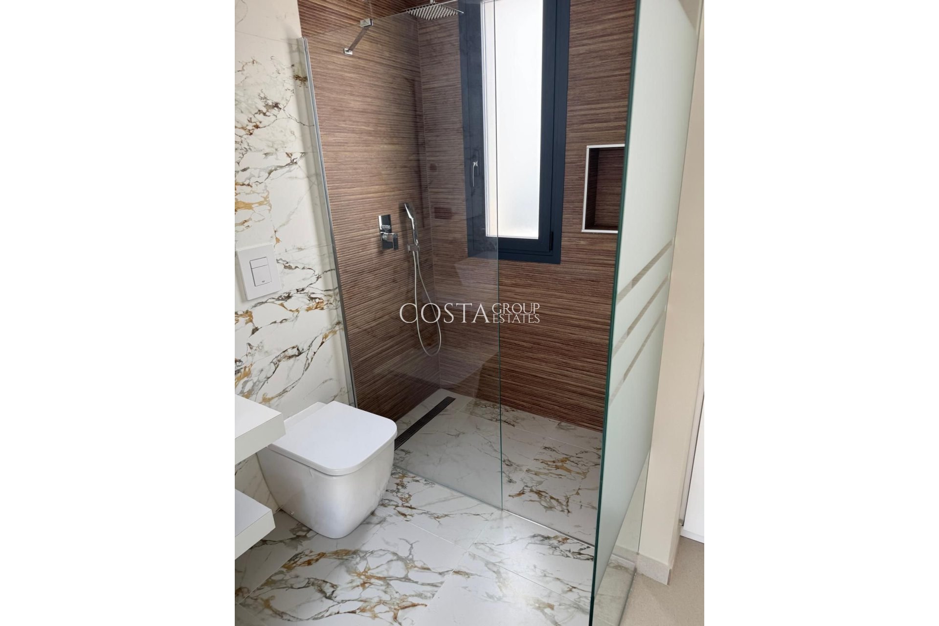 Resale - Villa -
Algorfa - La Finca Golf