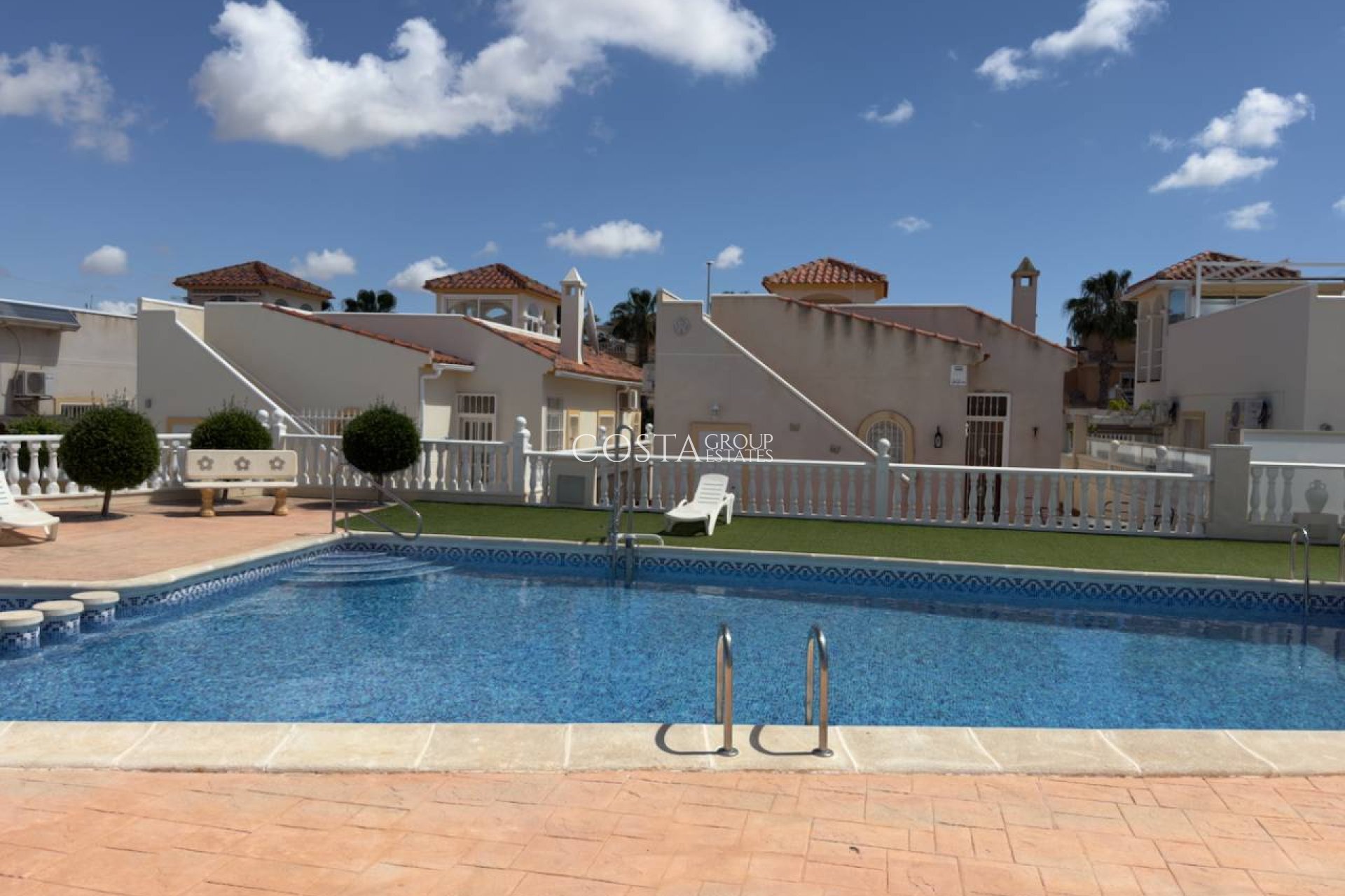 Resale - Villa -
Algorfa - Lo Crispin