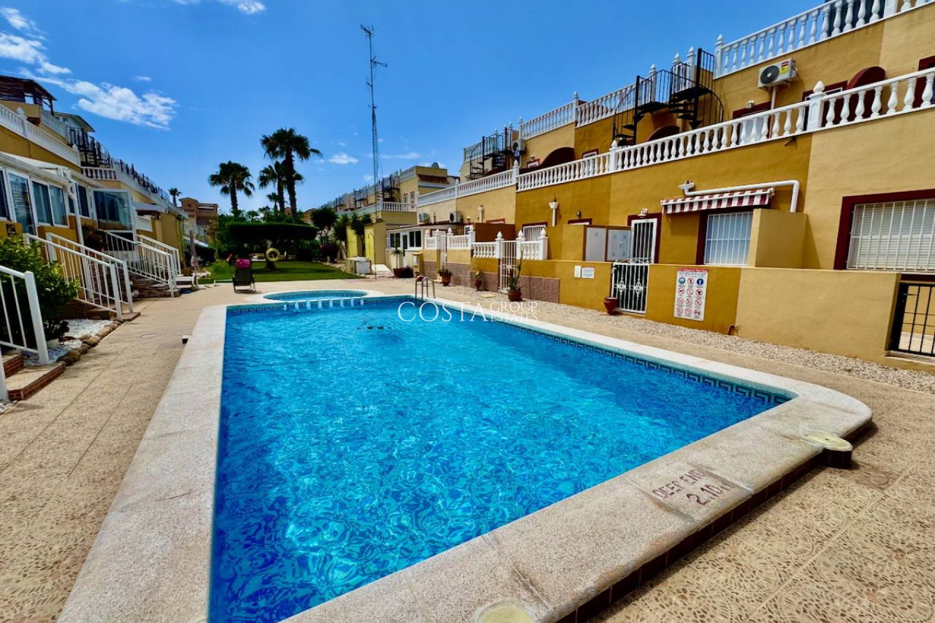 Resale - Villa -
Algorfa - Lo Crispin