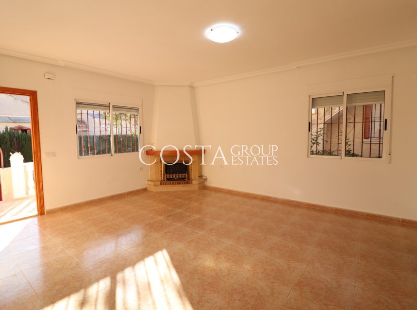 Resale - Villa -
Algorfa - Montemar
