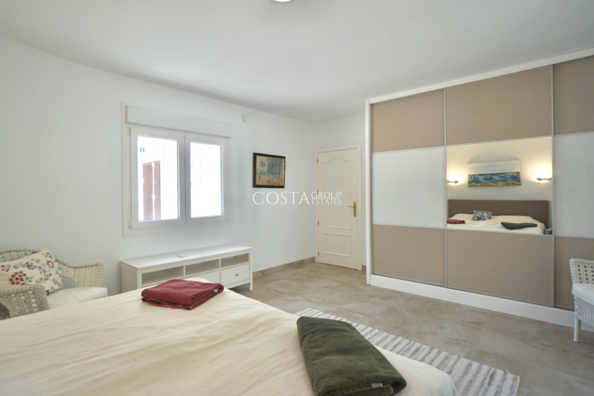 Resale - Villa -
Algorfa - Montemar