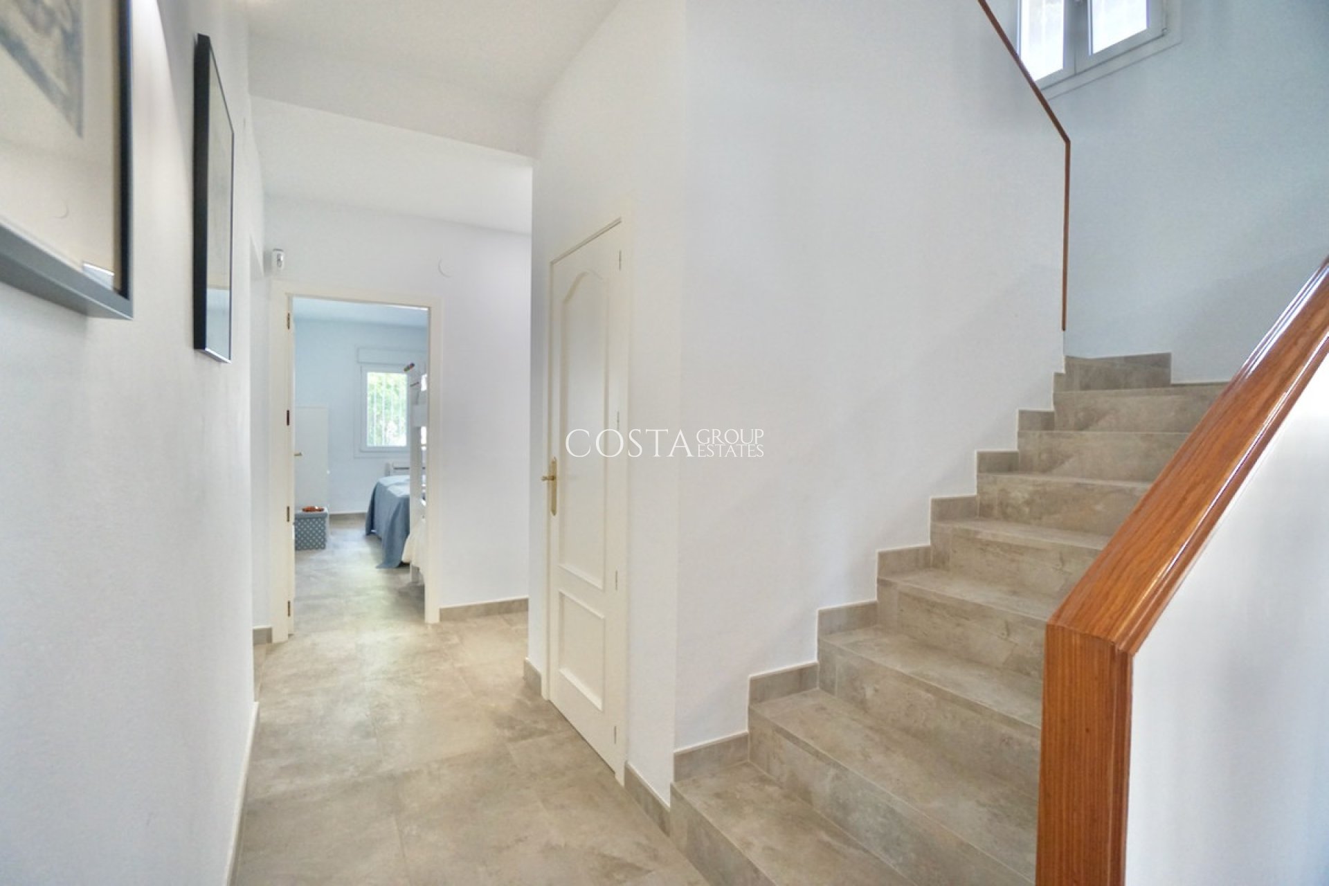 Resale - Villa -
Algorfa - Montemar