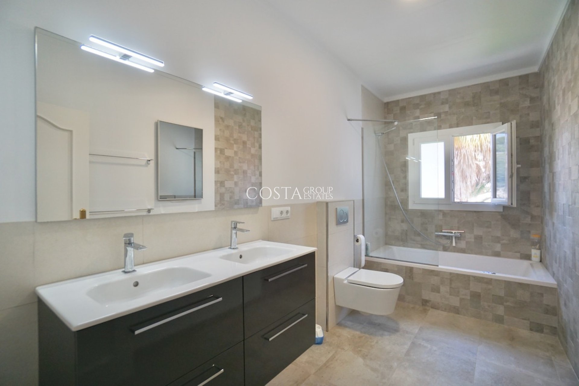Resale - Villa -
Algorfa - Montemar