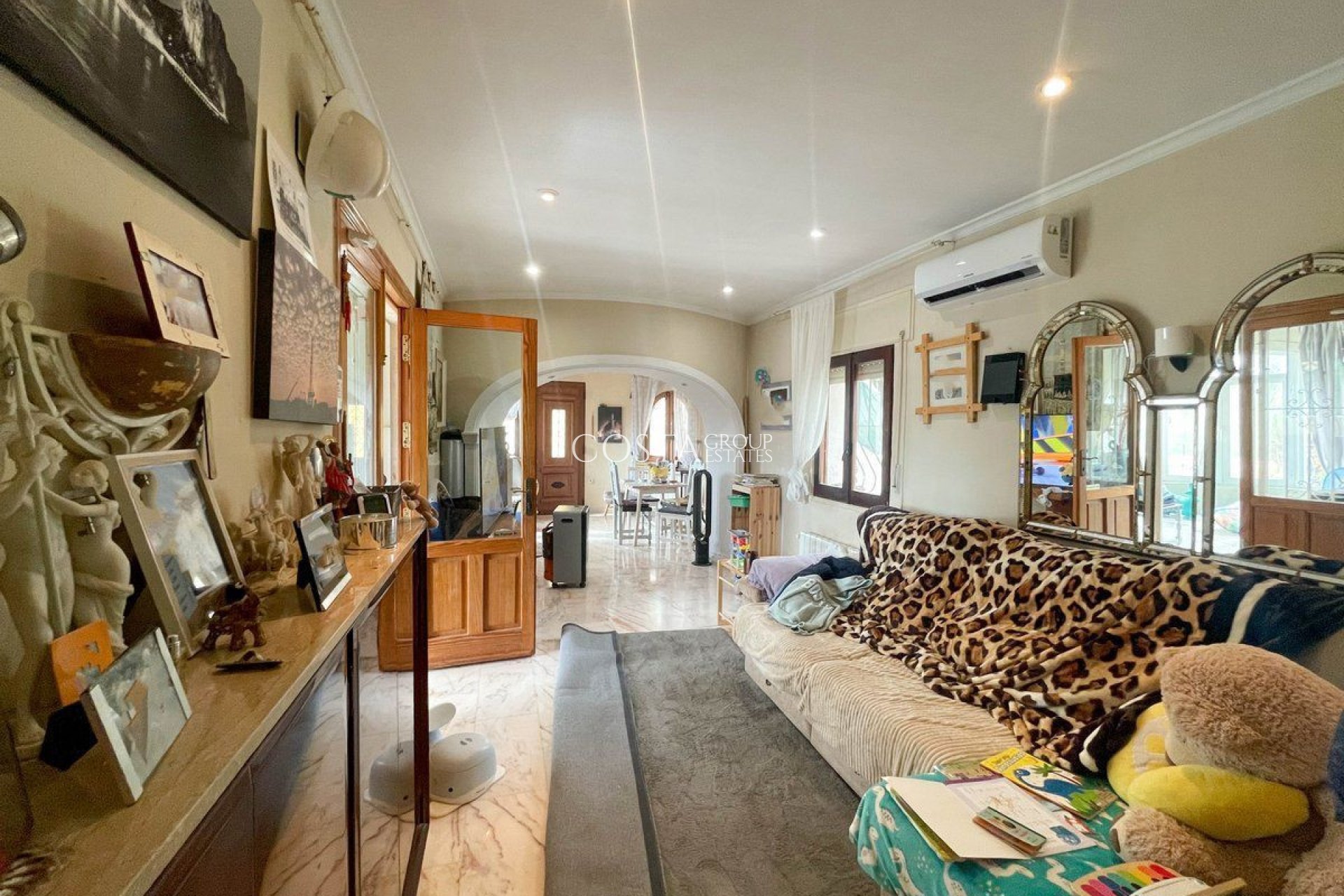Resale - Villa -
Algorfa - Montemar