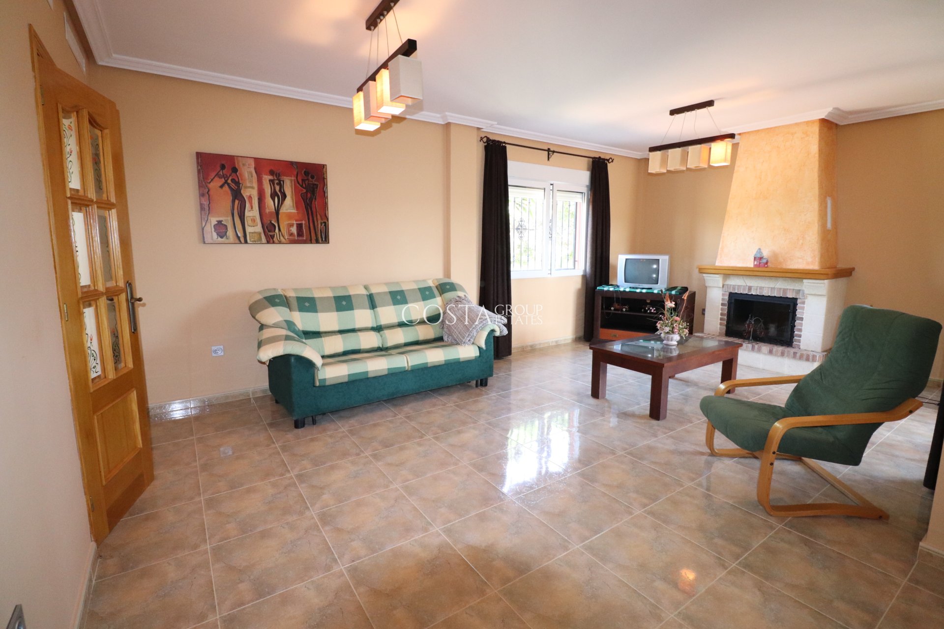 Resale - Villa -
Algorfa
