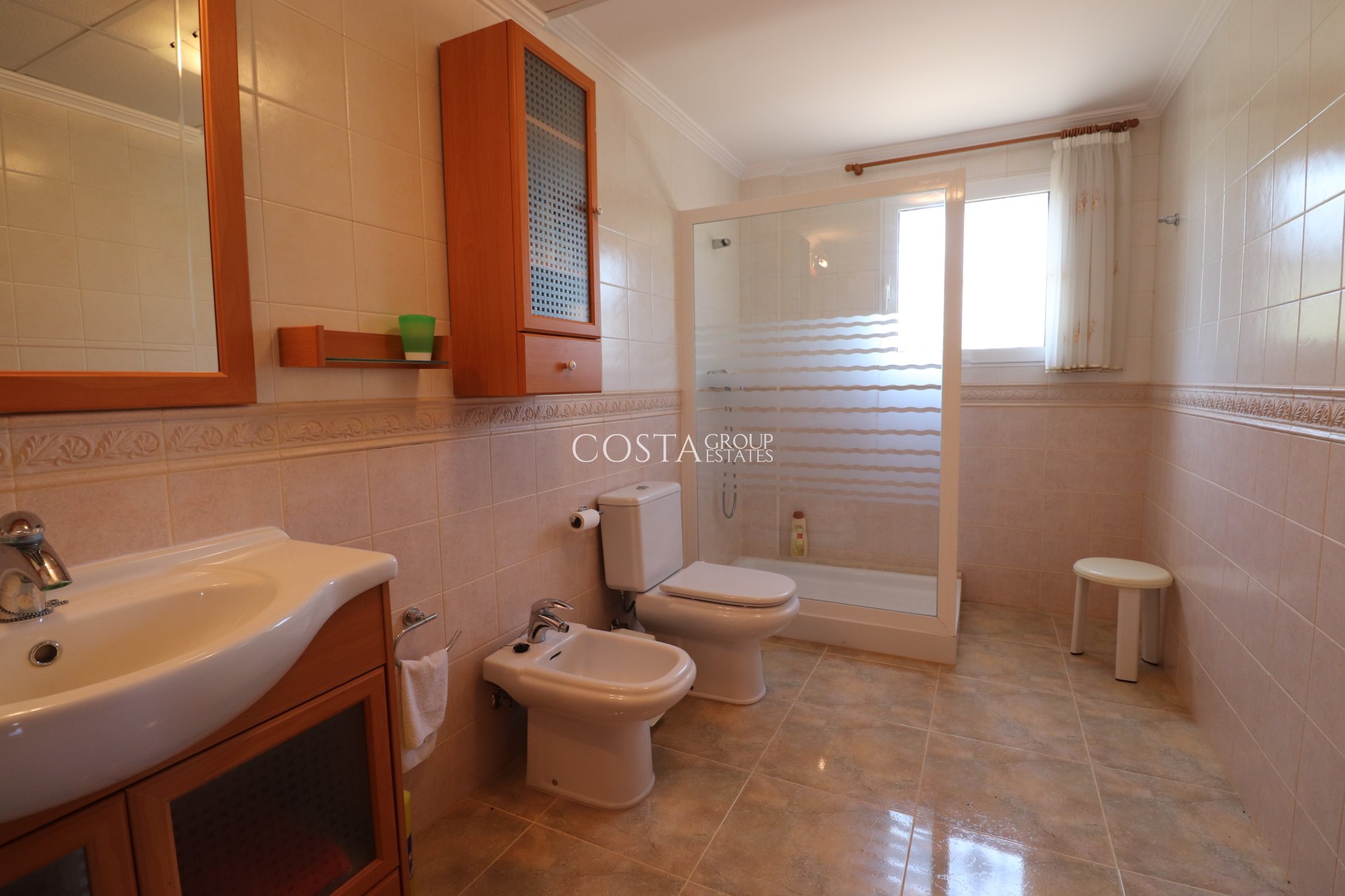 Resale - Villa -
Algorfa