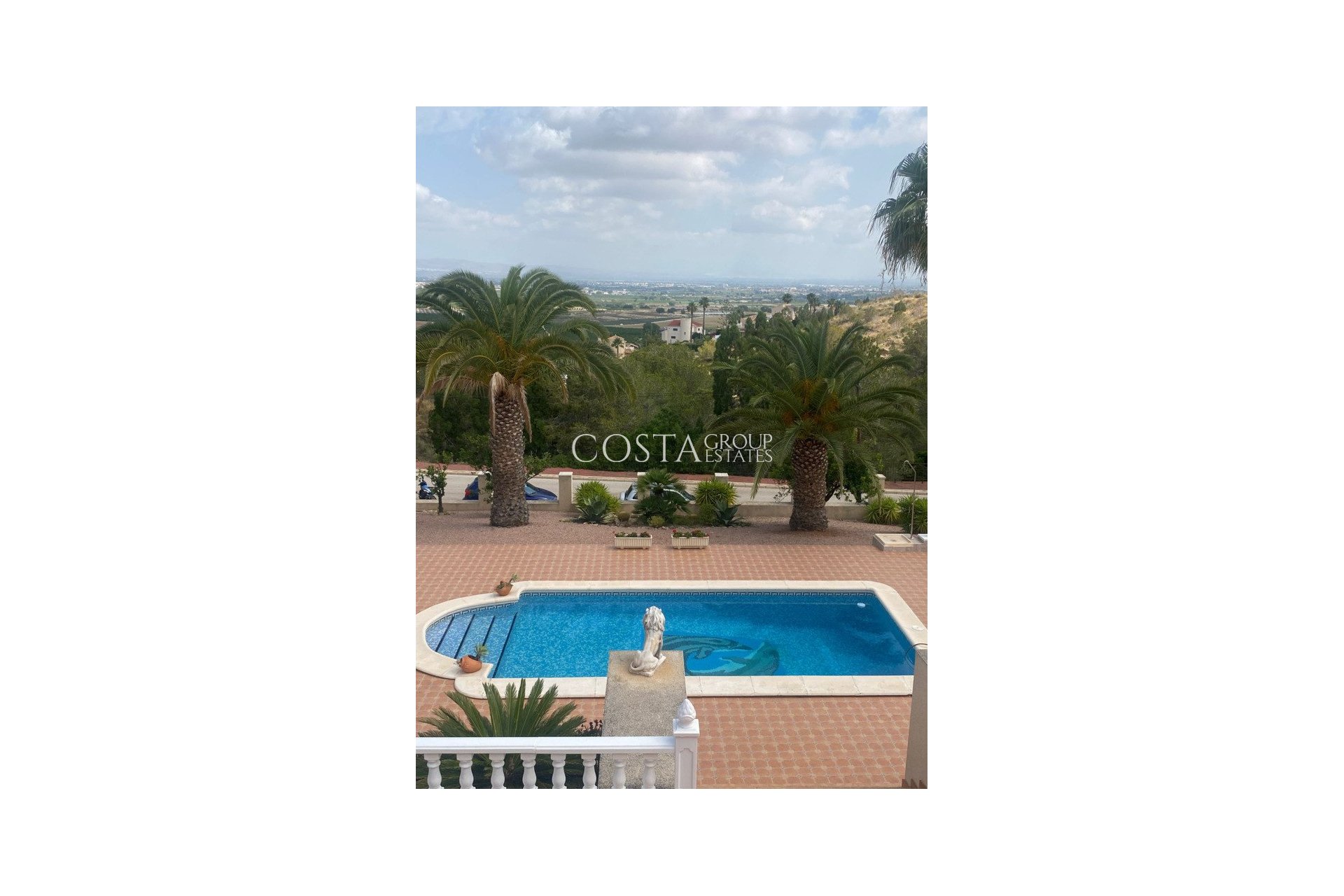 Resale - Villa -
Algorfa
