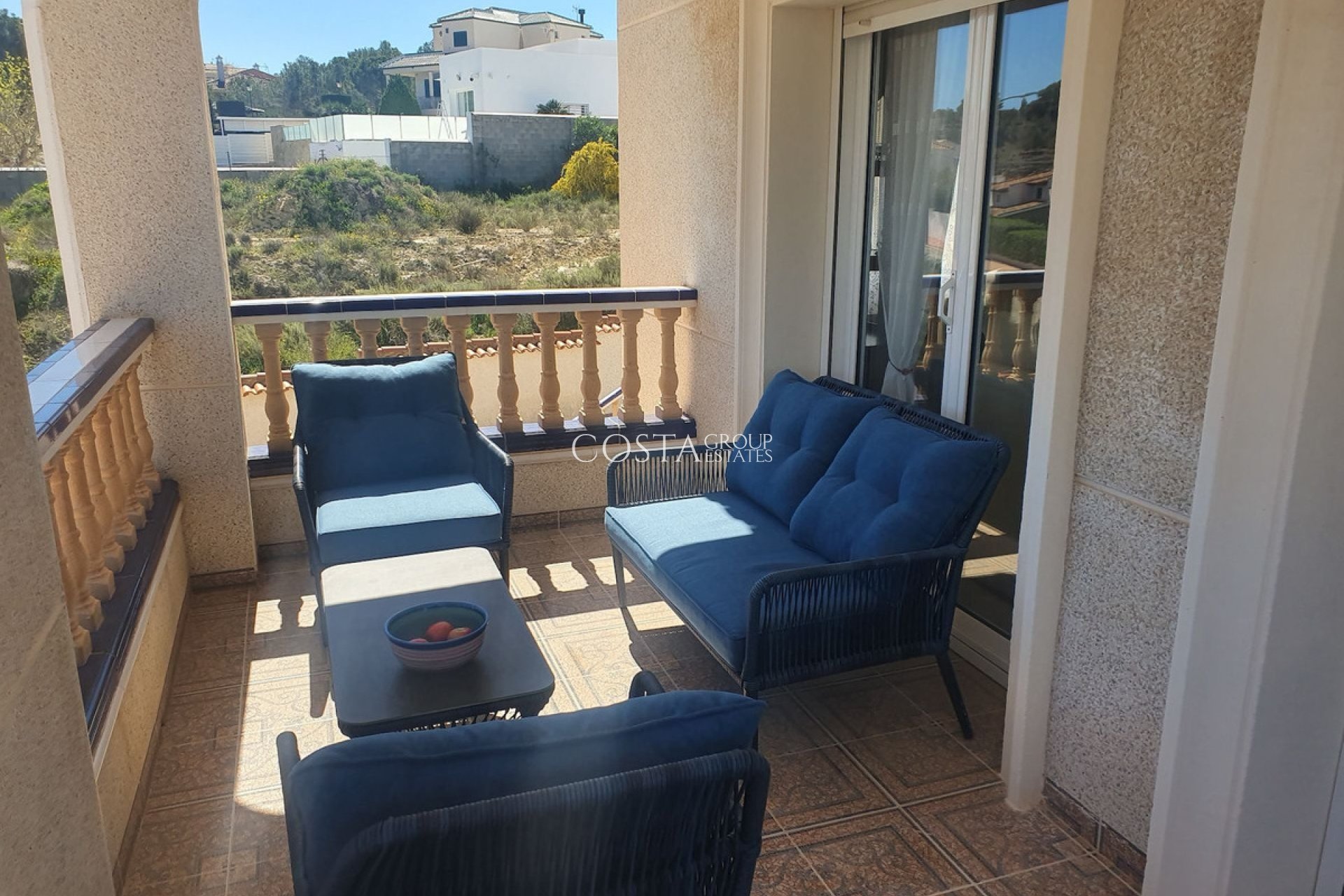 Resale - Villa -
Algorfa