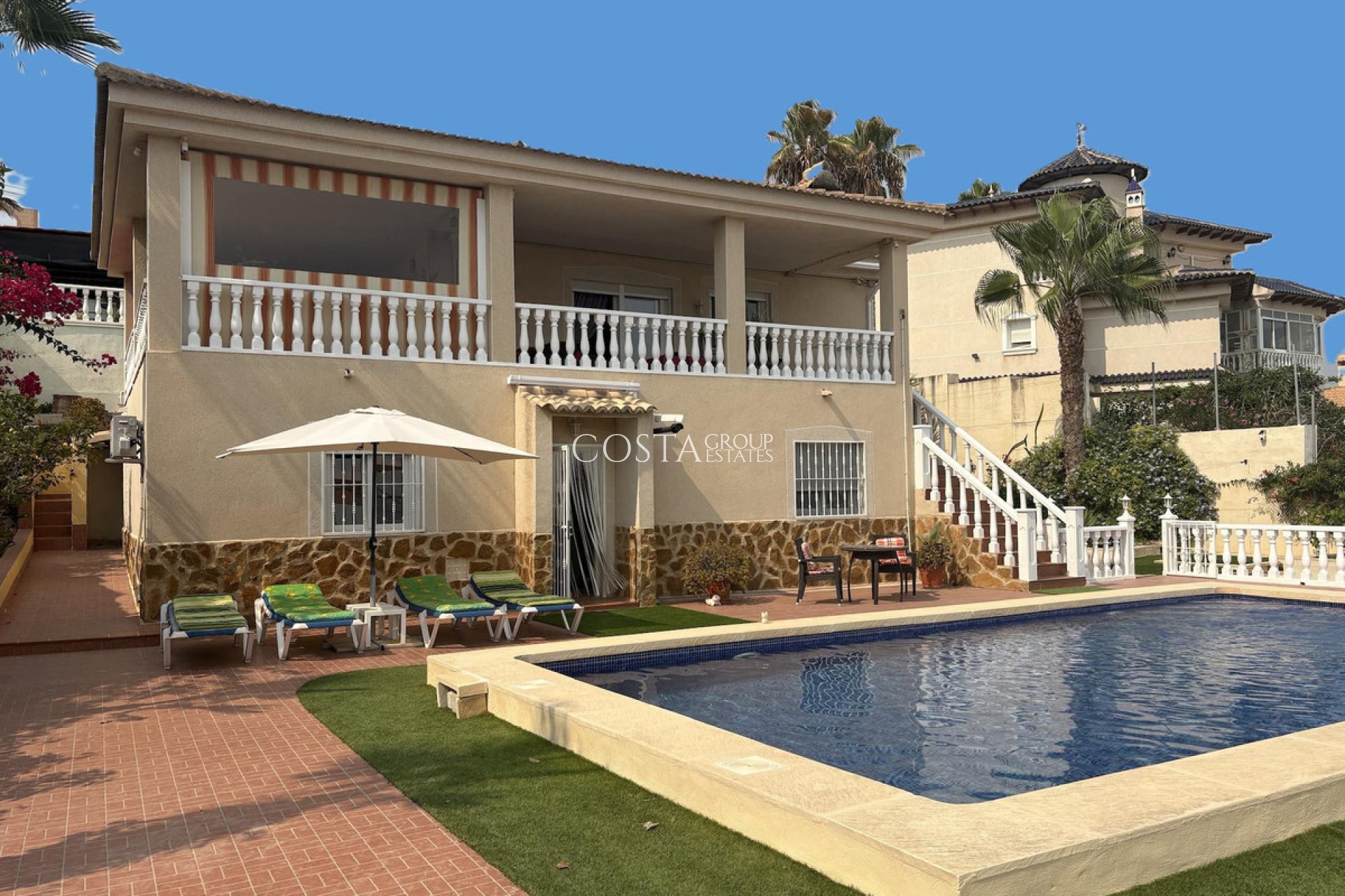 Resale - Villa -
Algorfa