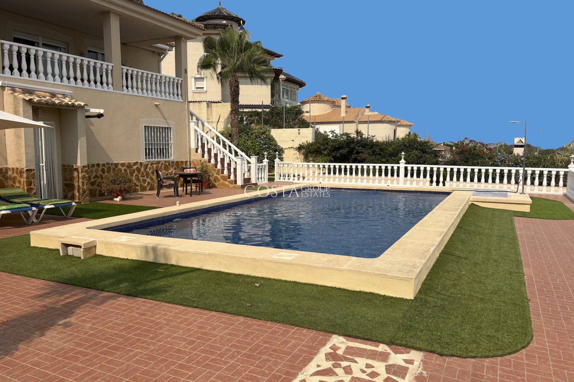 Resale - Villa -
Algorfa