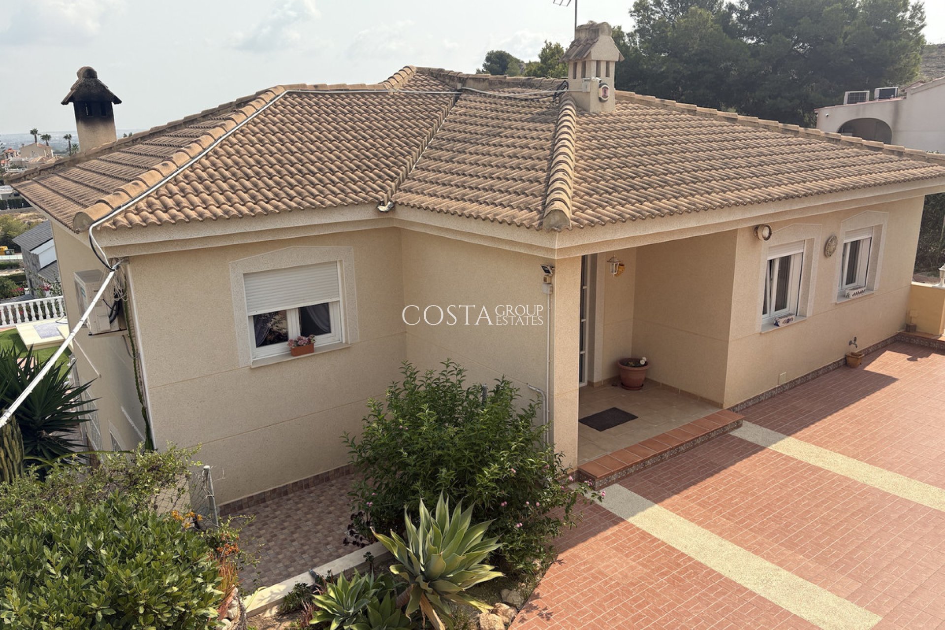 Resale - Villa -
Algorfa