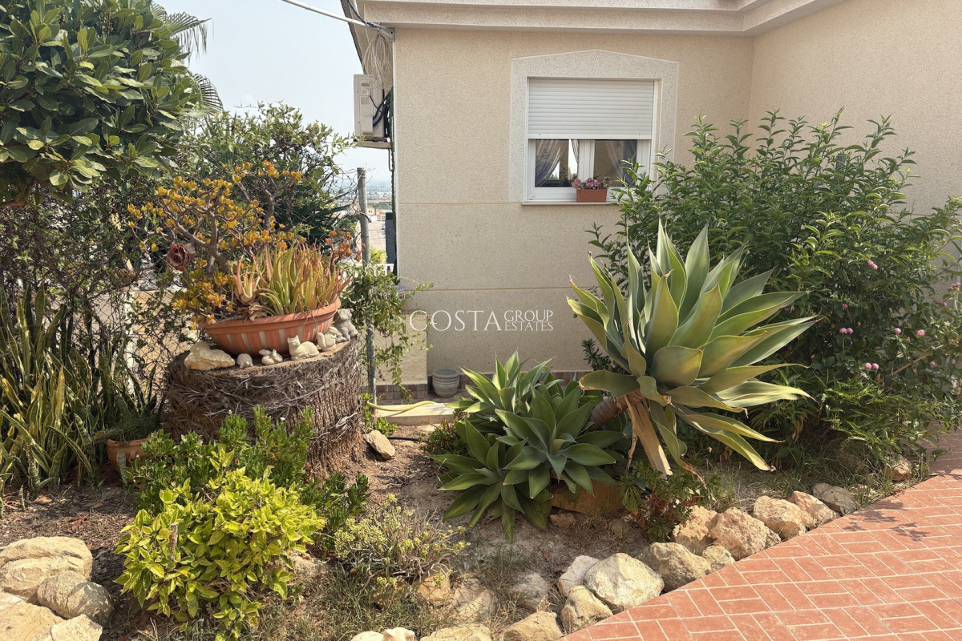 Resale - Villa -
Algorfa