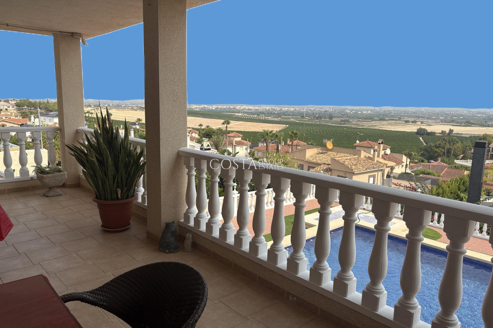 Resale - Villa -
Algorfa