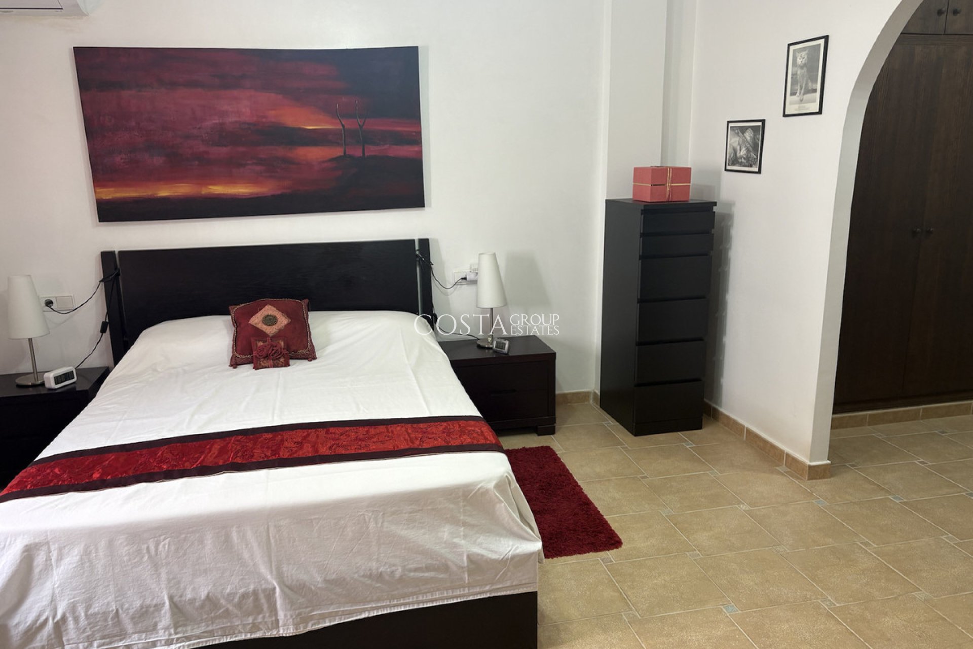 Resale - Villa -
Algorfa