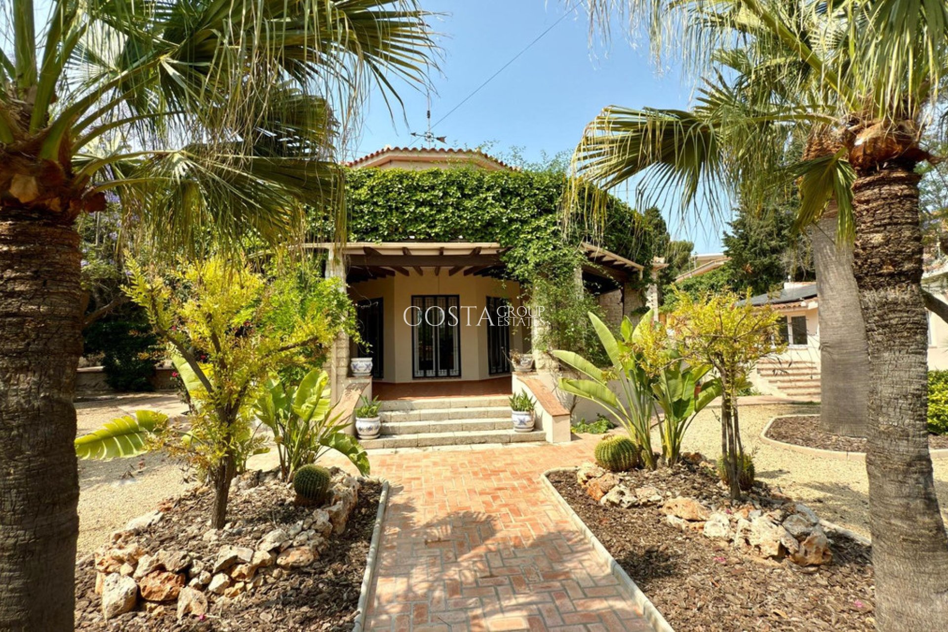 Resale - Villa -
Alicante - Alicante Centro