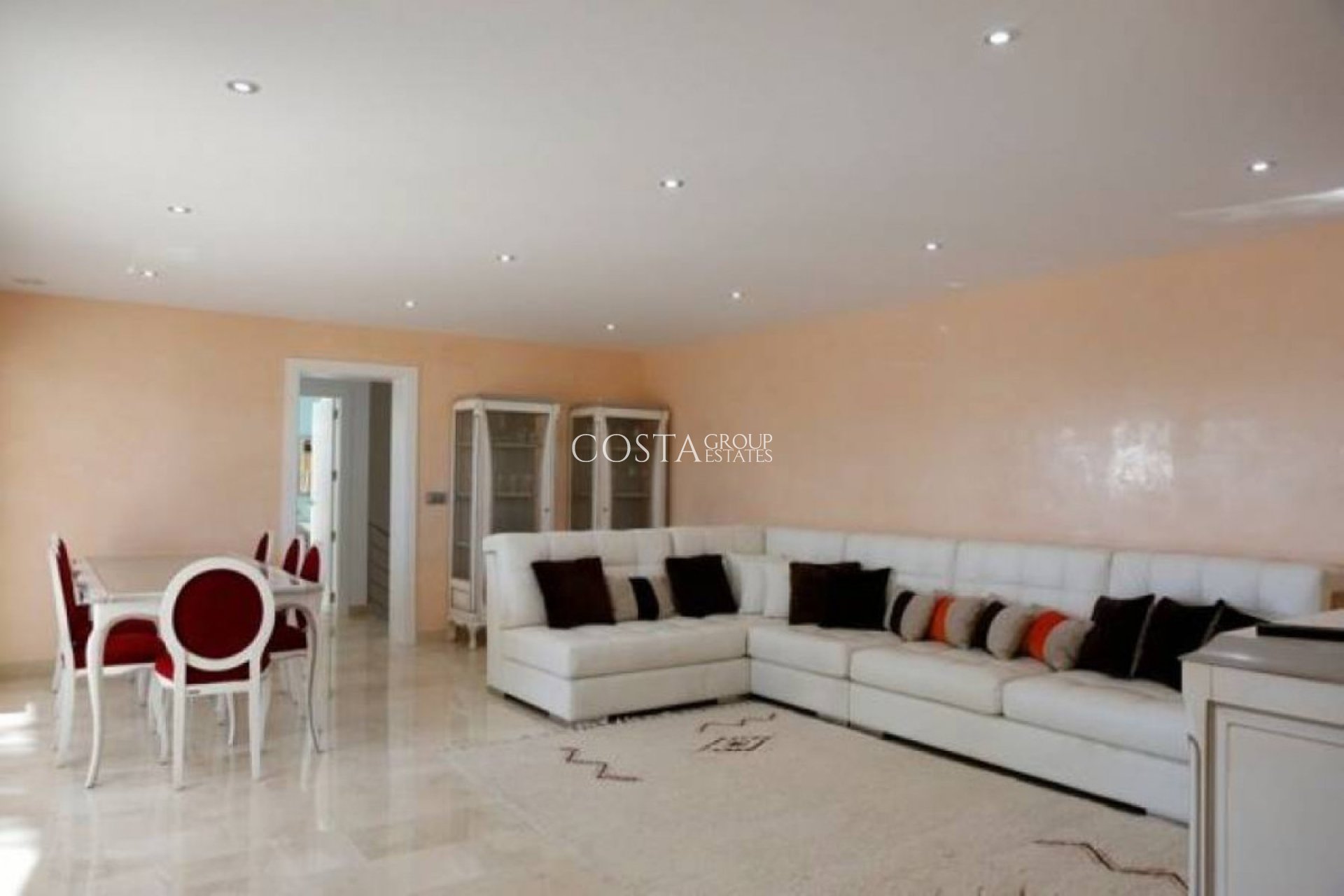 Resale - Villa -
Alicante - Alicante Centro
