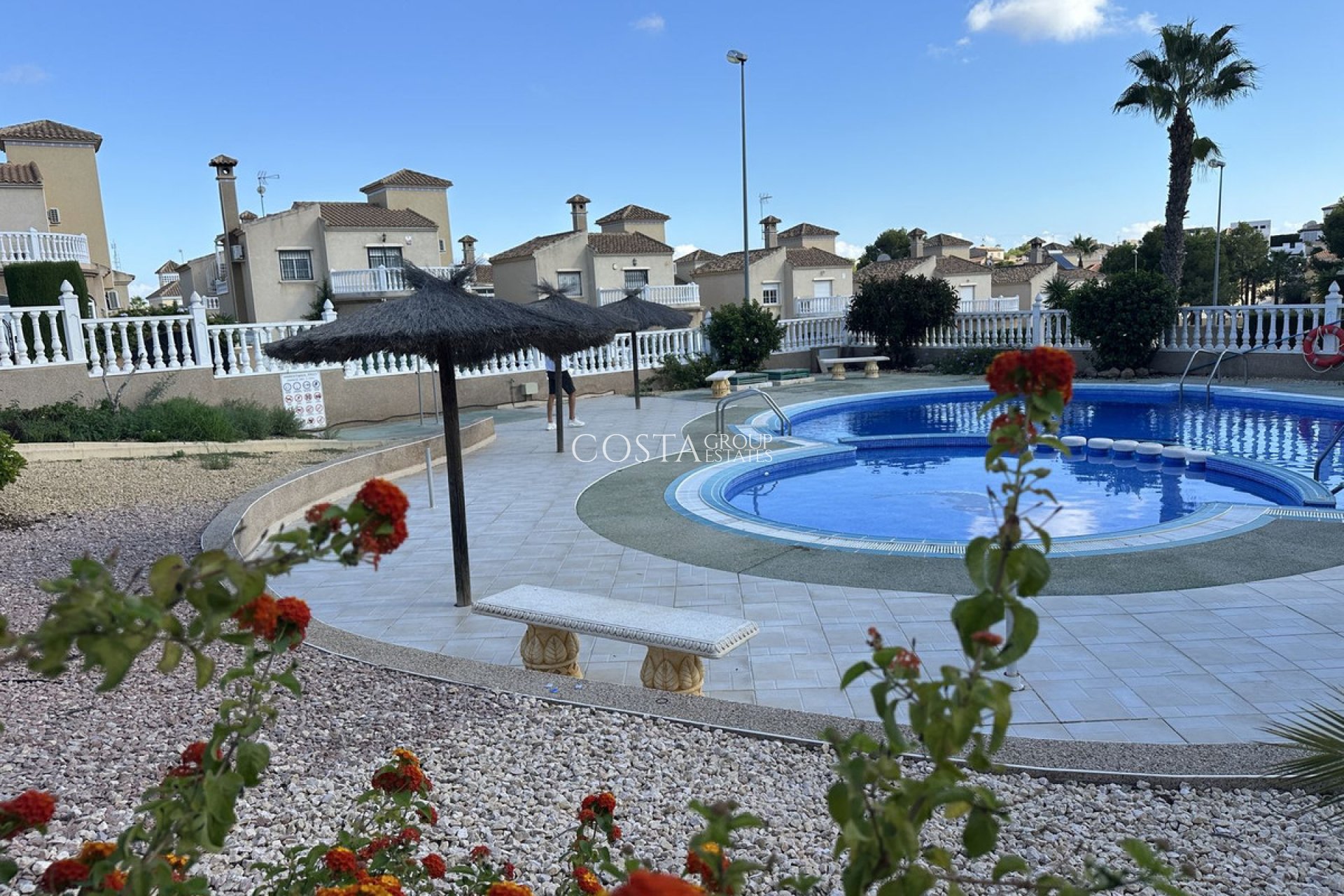 Resale - Villa -
Alicante - Alicante Centro