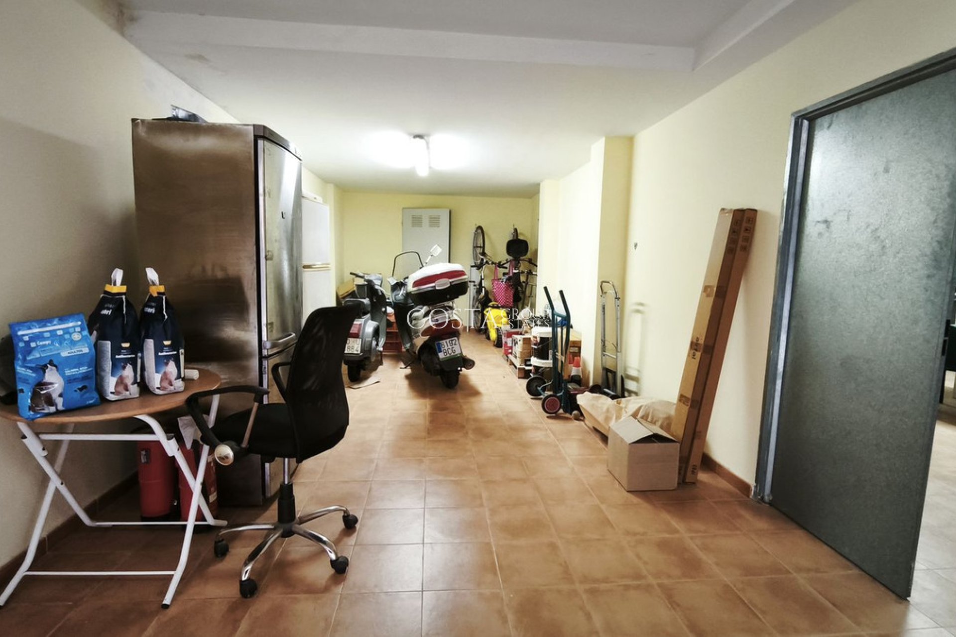 Resale - Villa -
Alicante - Alicante Centro