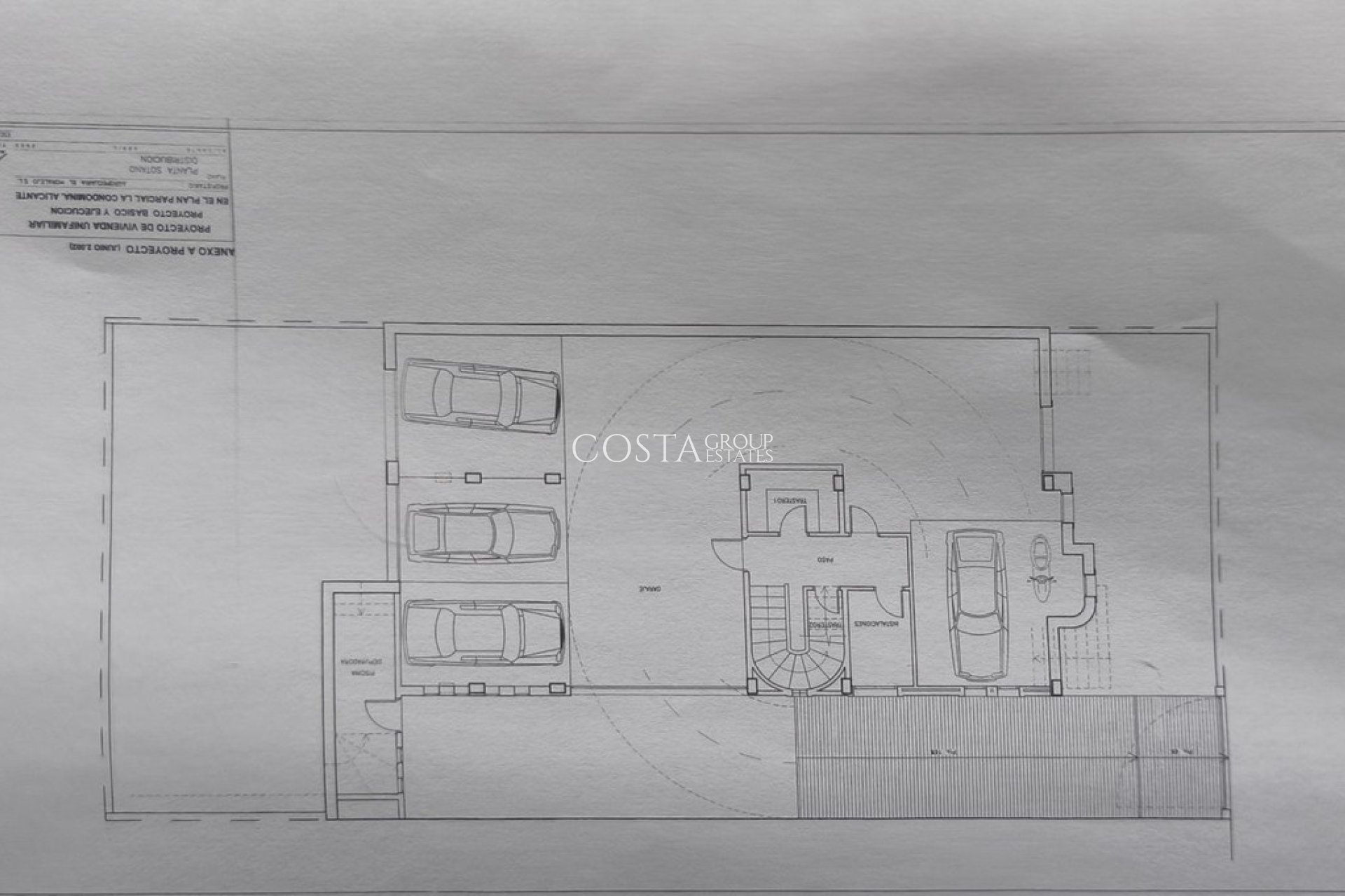 Resale - Villa -
Alicante - Alicante Centro