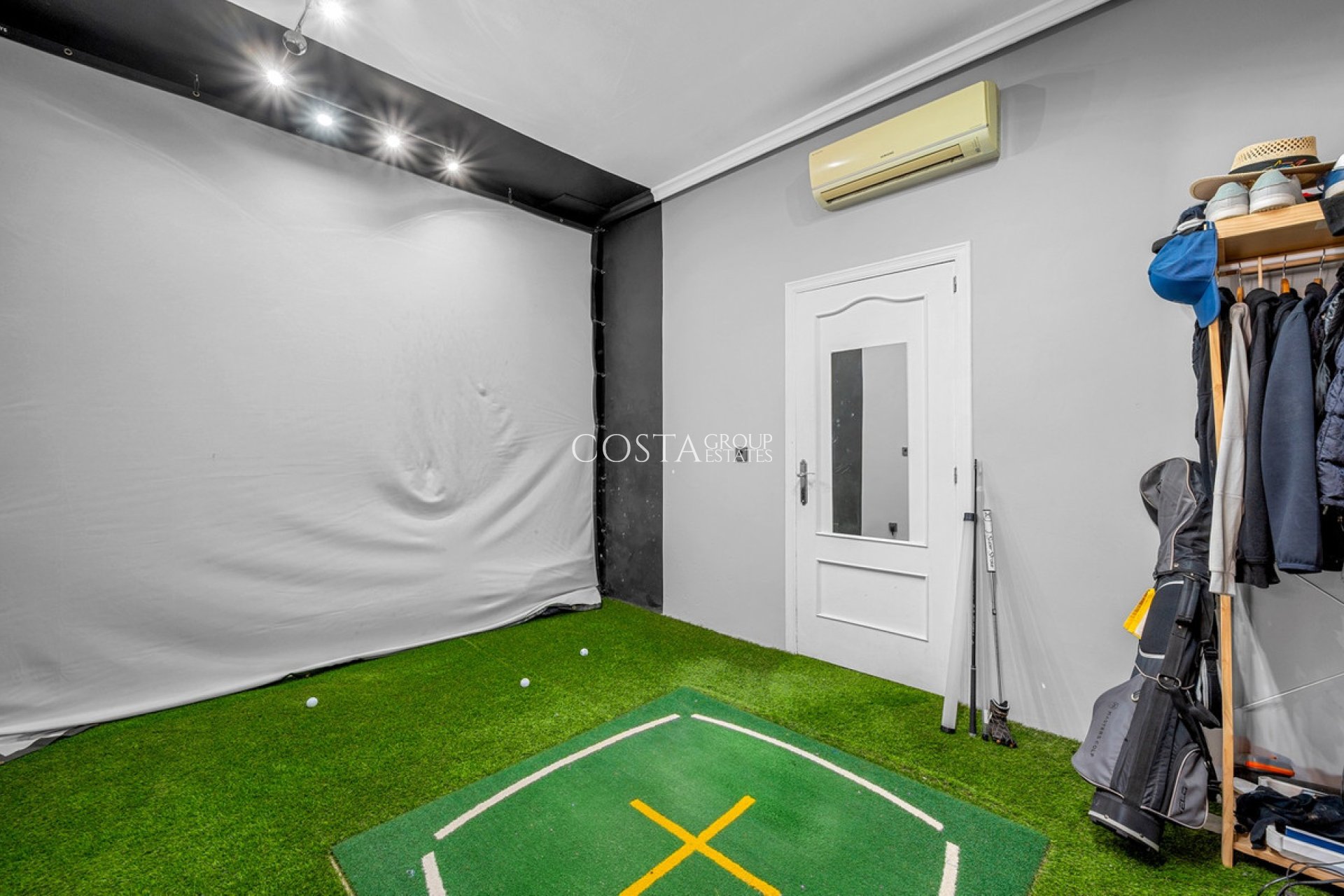 Resale - Villa -
Almoradí - Almoradi Centro