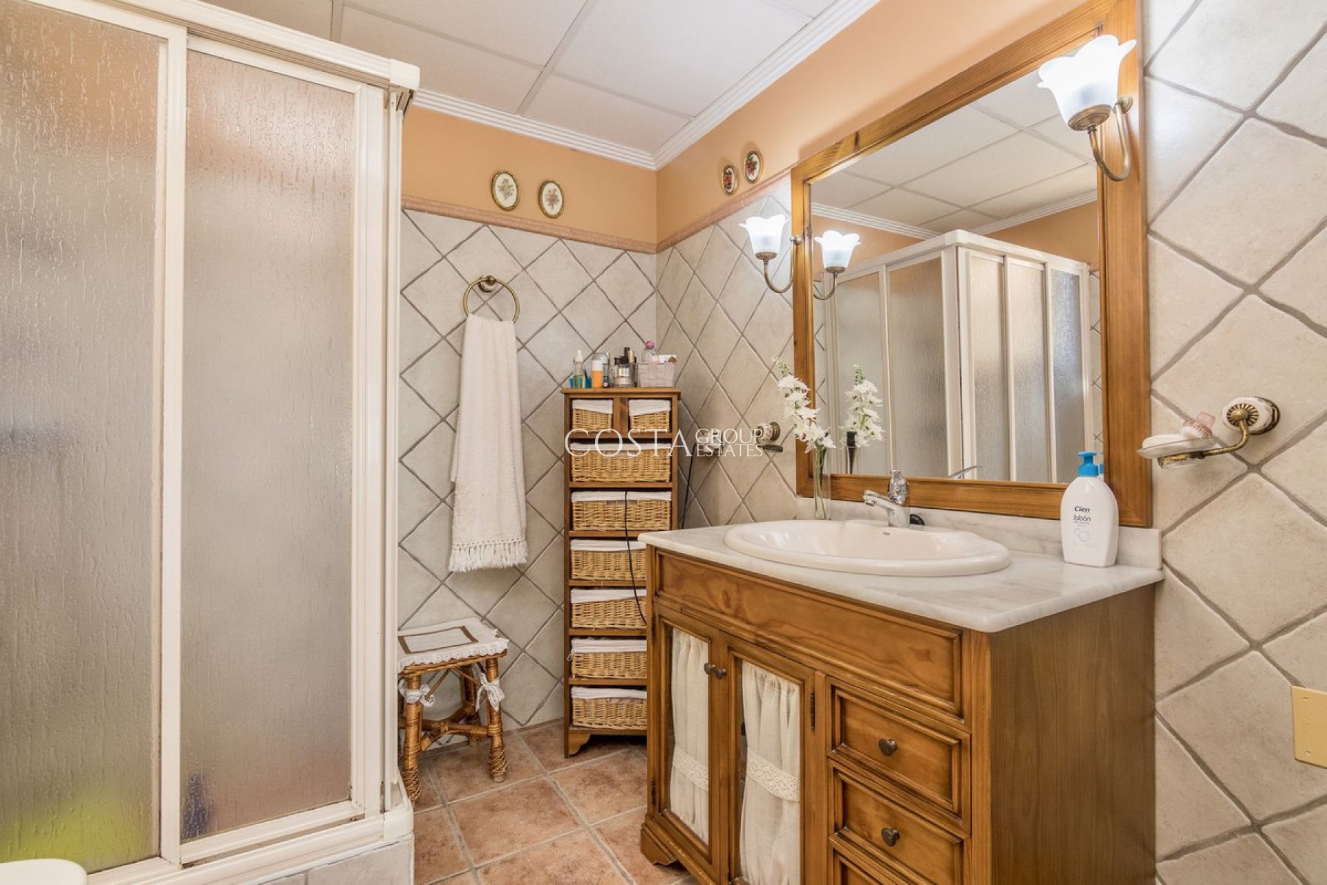 Resale - Villa -
Almoradí - Almoradi Centro