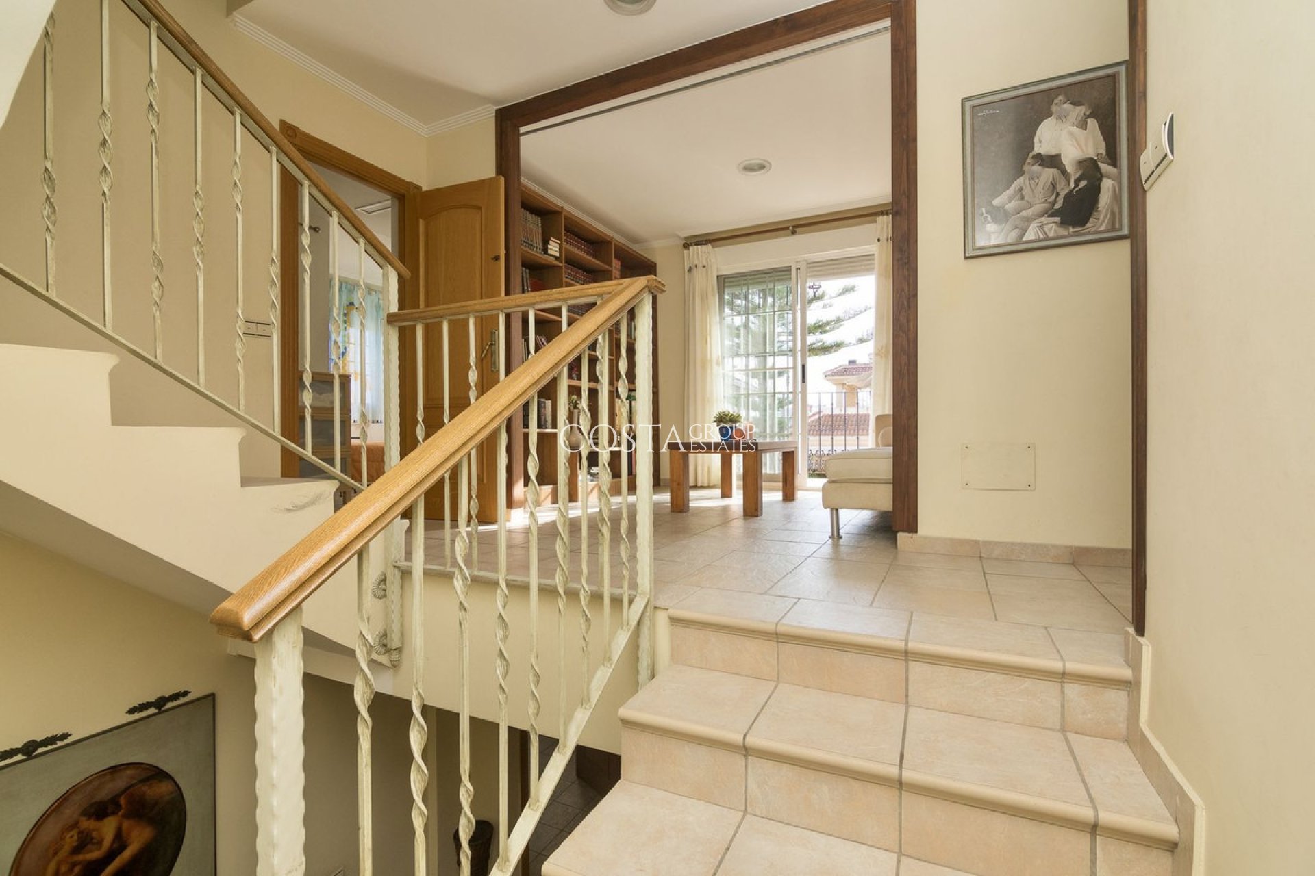 Resale - Villa -
Almoradí - Almoradi Centro