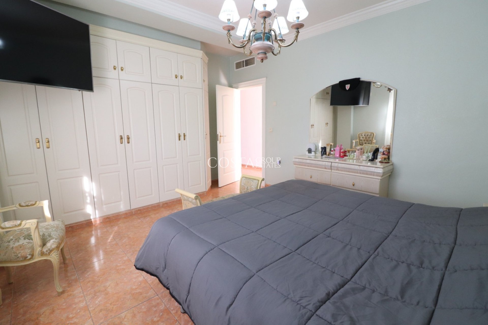 Resale - Villa -
Almoradí - El Saladar